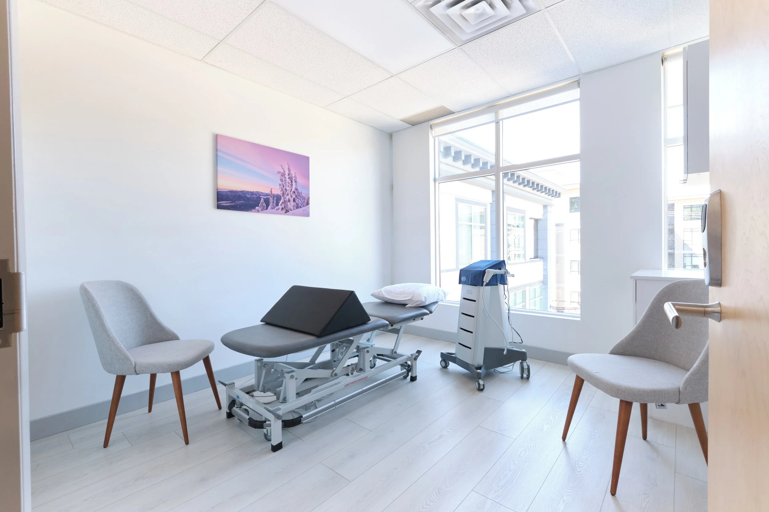 Aeris Physiotherapy, Health and Wellness IMS, Shockwave Therapy, Vestibular Therapy