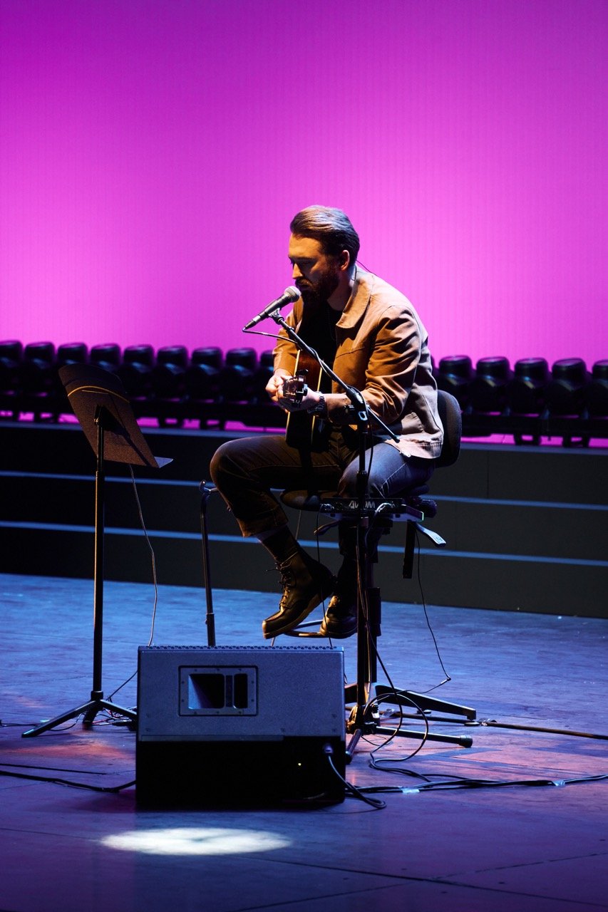 One Heart – Musical Stars in Concert
New Bund 31 Performing Arts Centre, Shanghai, March 2025
Featuring Tim Bloomer