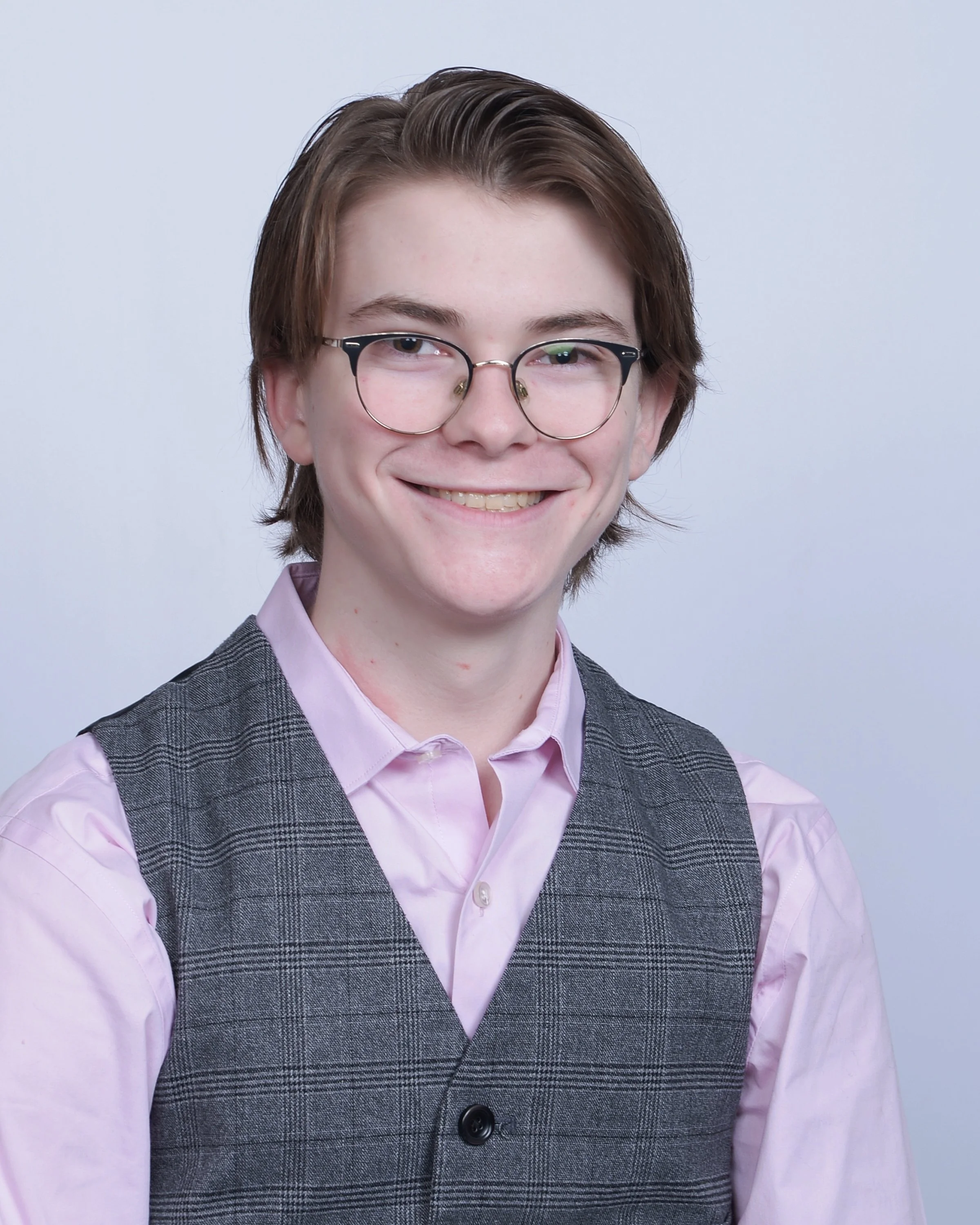 Headshor_2022 - Kyle Skinner.JPG