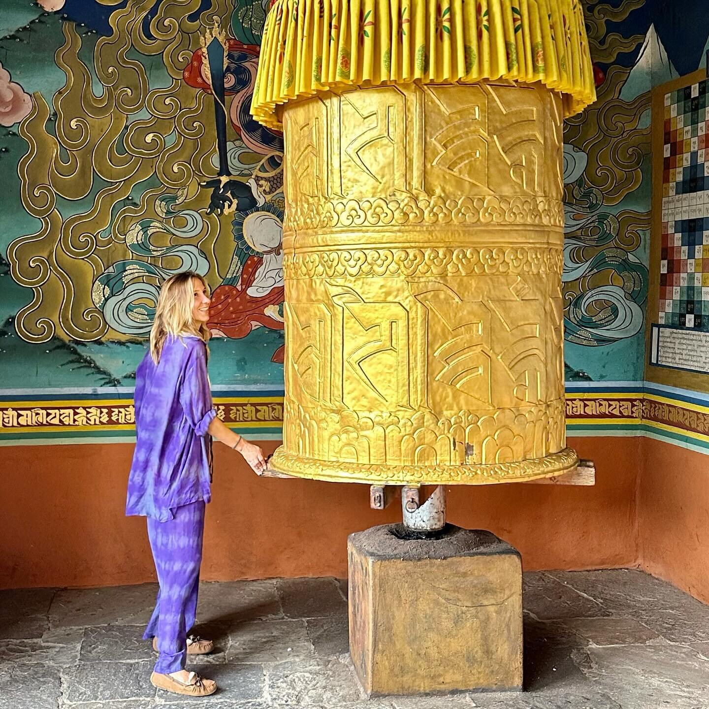 After a long social media cleanse, I&rsquo;m excited to be back in this digital universe🤓🥰 

🫶🏽Photo dropping from an extraordinary pilgrimage in Bhutan the last months with my amazing mother, teacher @dr.nidachenagtsang and @ianbaker108 diving i