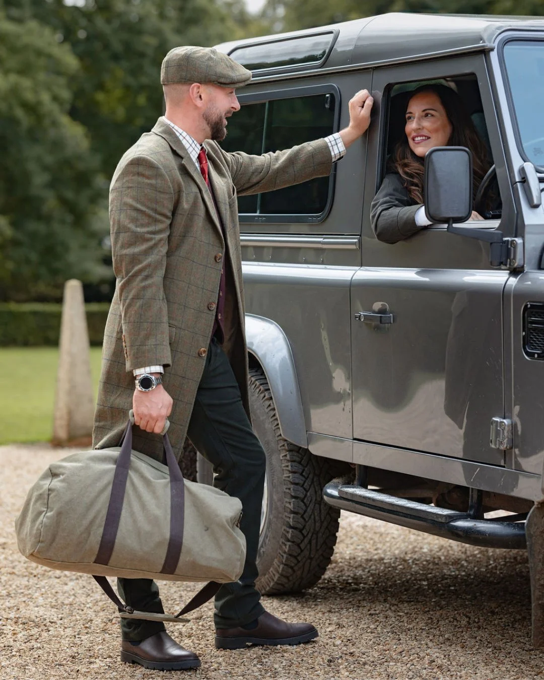 The first impressions of a countryside weekend - boots in the boot, duffel bags slung over shoulders, dogs leaping down before the car has even stopped.⁠
⁠
This opening scene of A Weekend in the Countryside set the tone for the whole New Forest AW25 