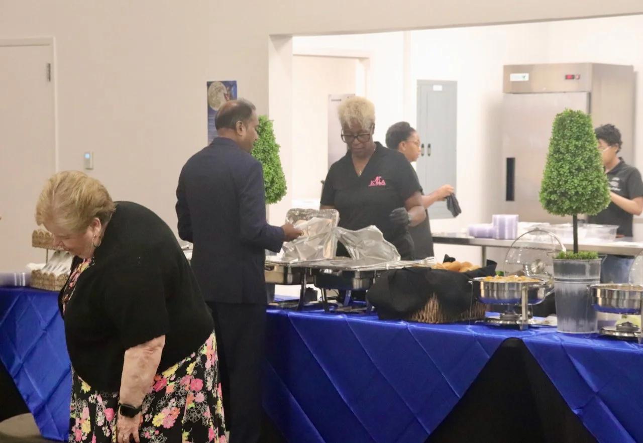 Buffet.jpeg