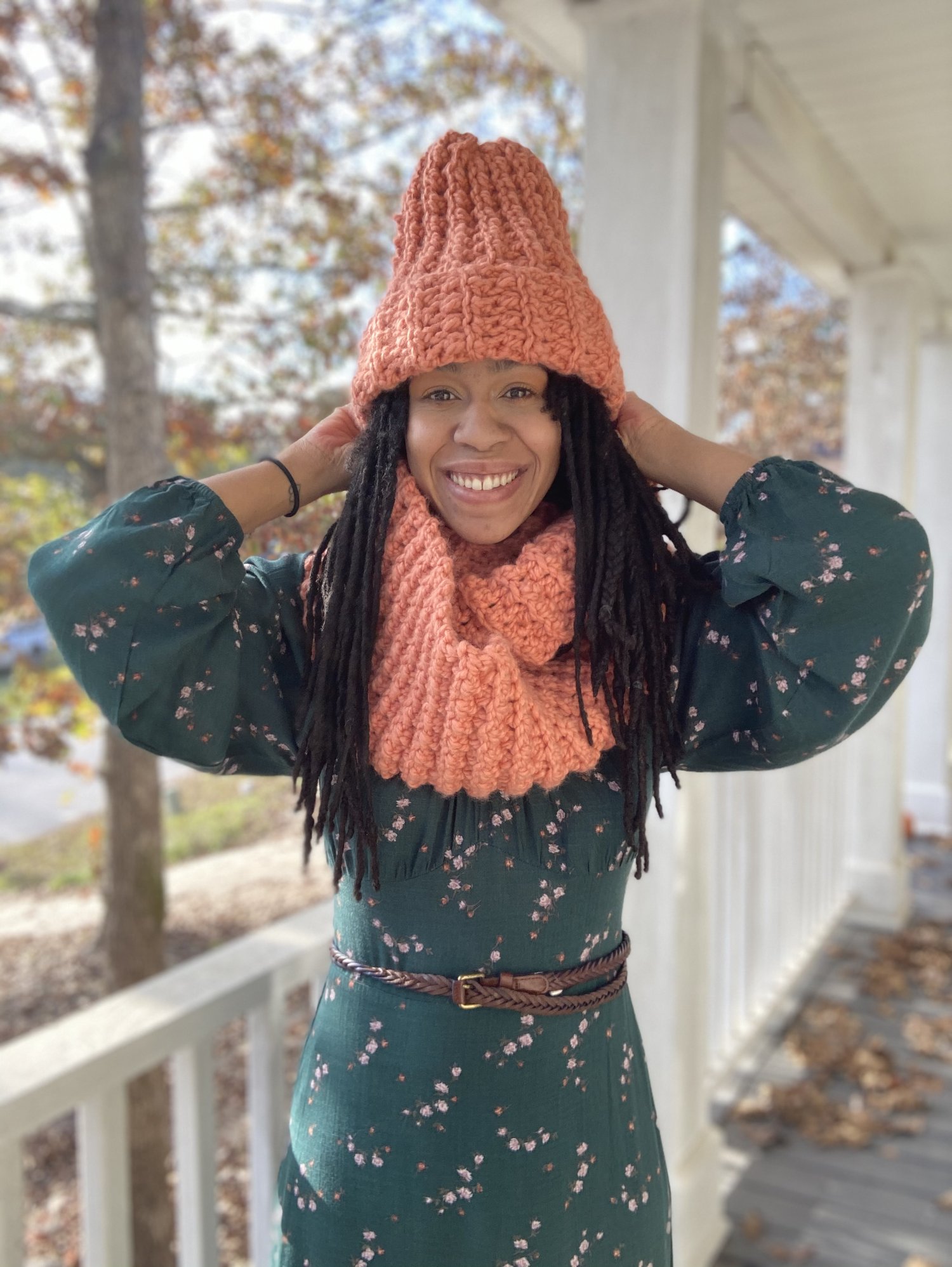 Crochet Hat and Scarf Set Pattern - Cosmos Beanie + Infinity Scarf Set — I  Play With Fiber