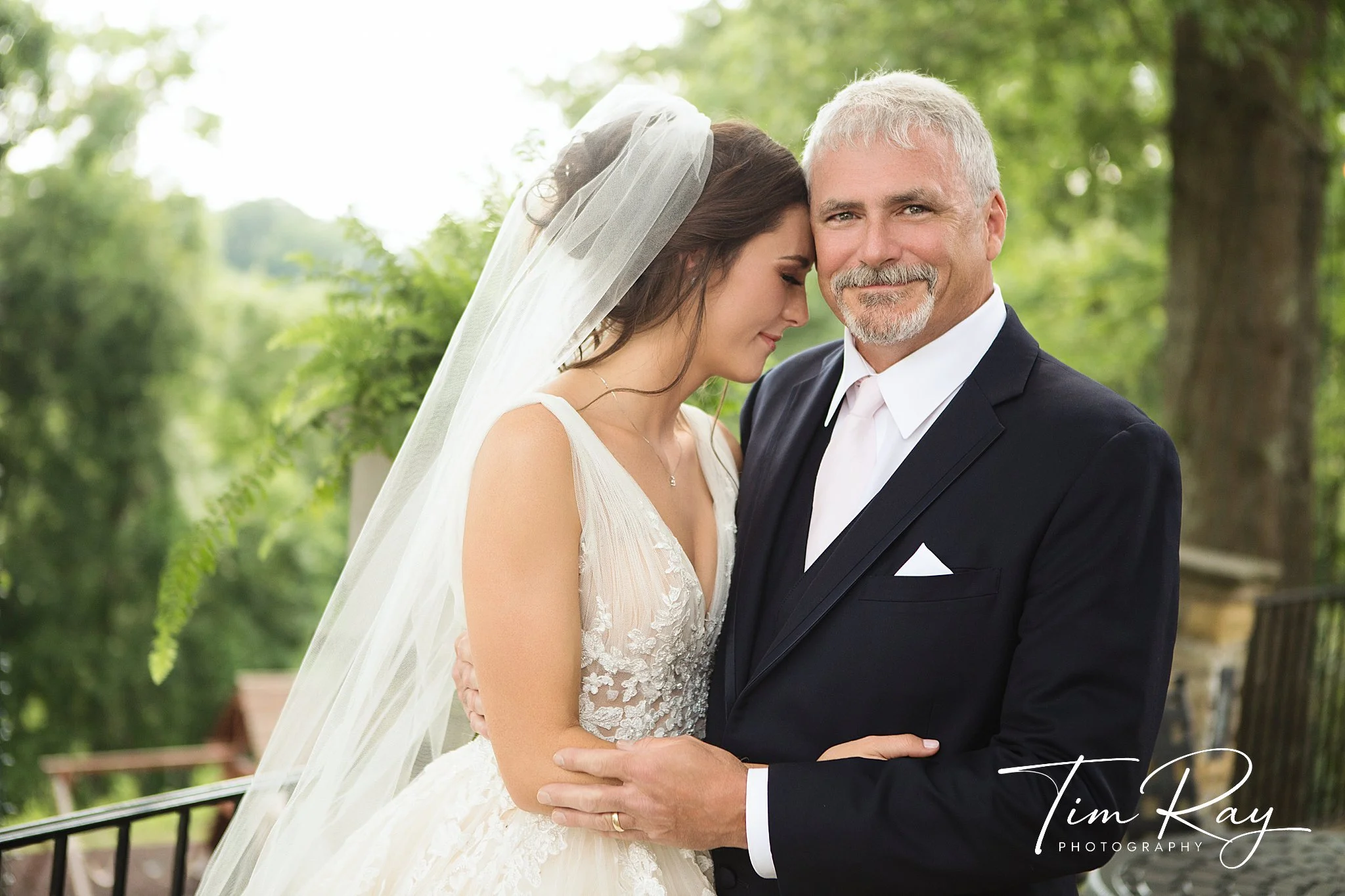 Why Relationships and Emotion Matter in Wedding Photography