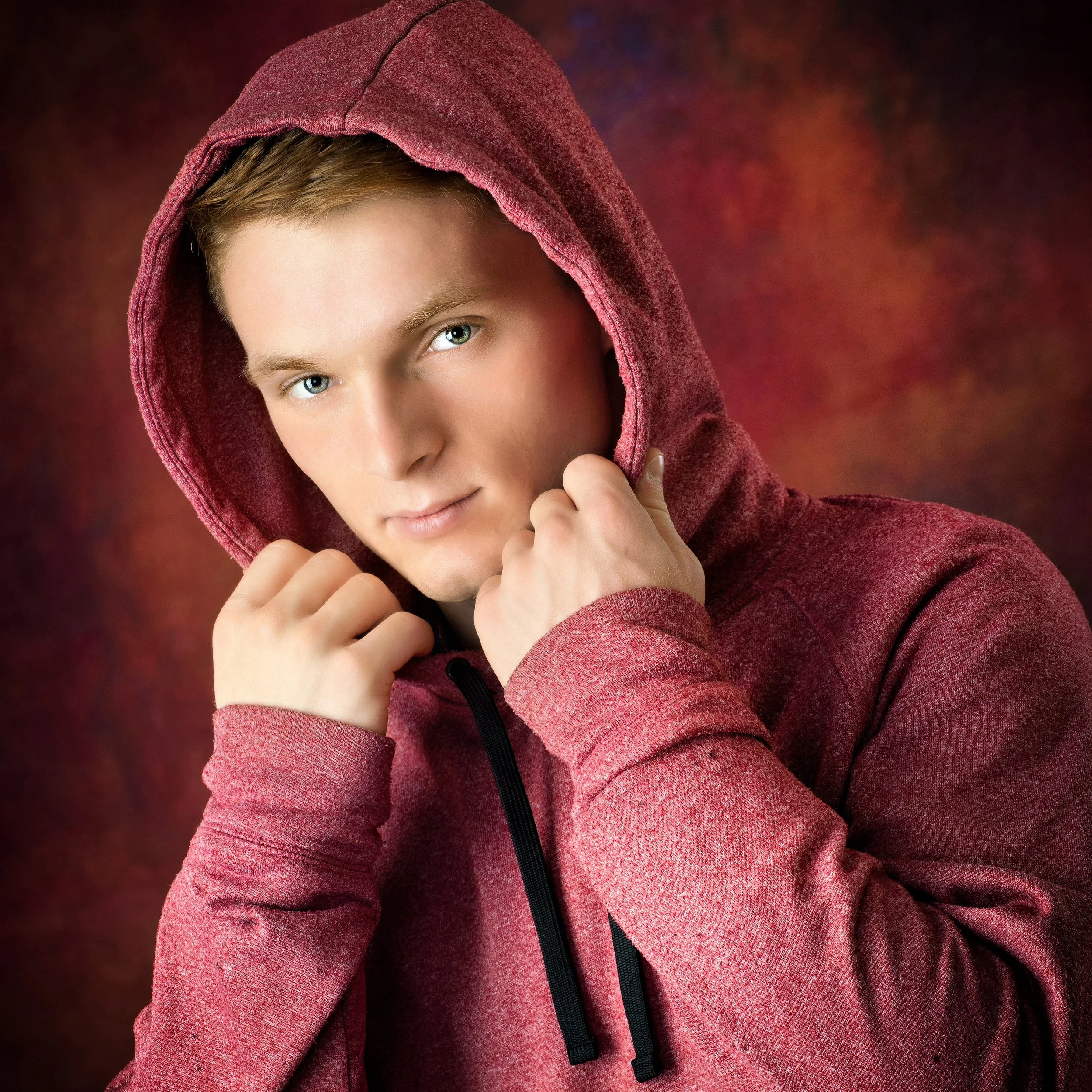 014A6963-Tristan Nolte square_Radiant.jpg