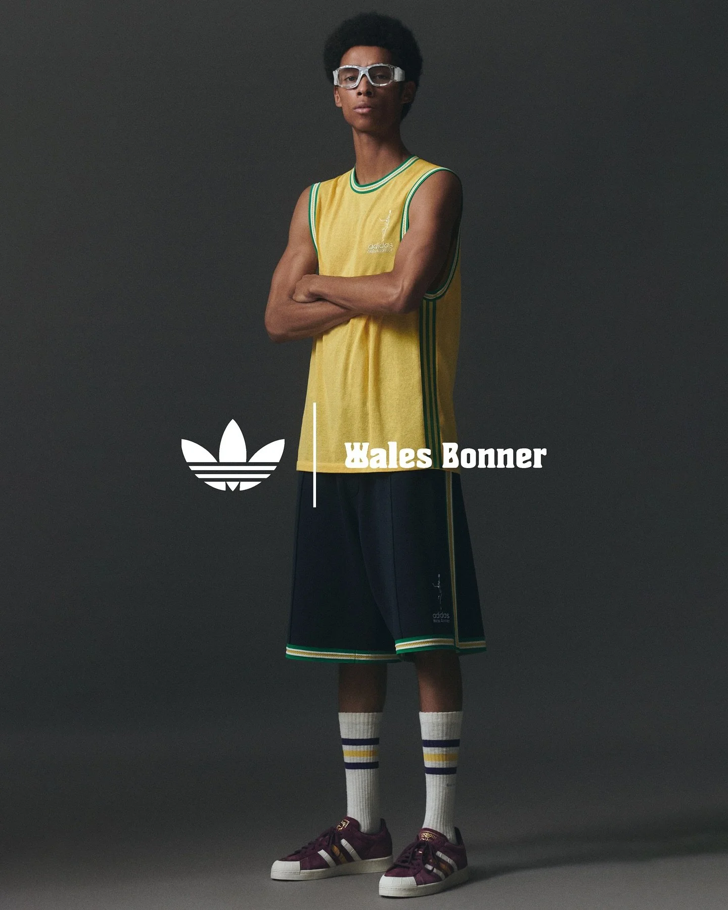 𝐖𝐀𝐋𝐄𝐒 𝐁𝐎𝐍𝐍𝐄𝐑 𝐱 𝐀𝐃𝐈𝐃𝐀𝐒 ⭐ 𝑱𝒆𝒄𝒂𝒓𝒅𝒊 𝑺𝒚𝒌𝒆𝒔 (@jecardisykes) for @adidasoriginals x @walesbonner &ldquo;𝐊𝐚𝐫𝐞𝐞𝐦 𝐀𝐛𝐝𝐮𝐥 𝐉𝐚𝐛𝐛𝐚𝐫&rdquo; #Campaign 🏀⛹️&zwj;♂️

📸 @oliverhadleepearch
👔 @tom_guinness
💆&zwj;♂️ @itzia