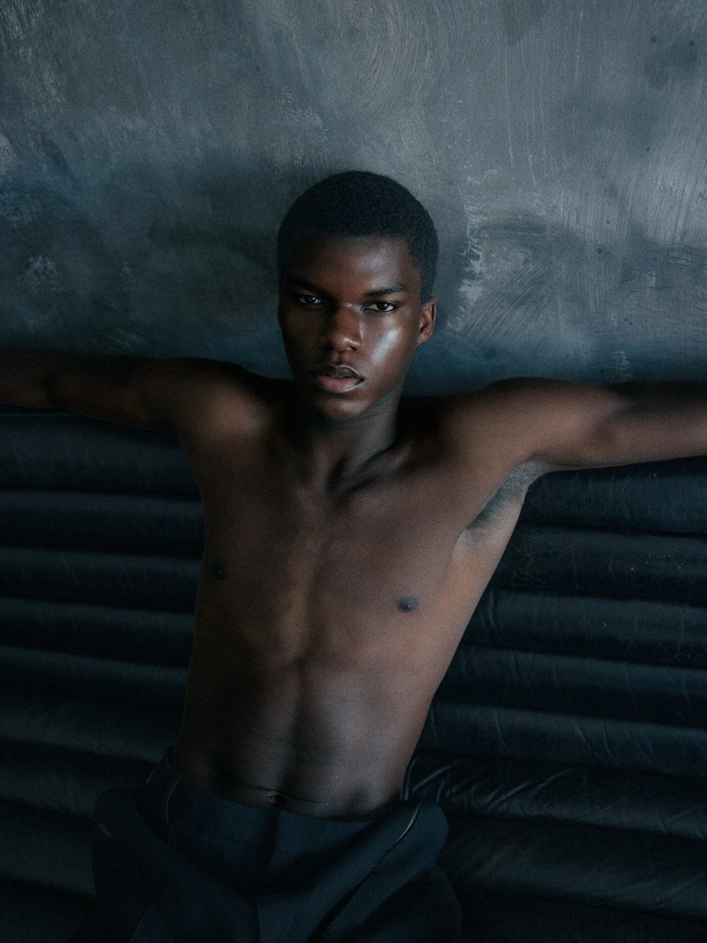 𝐘𝐎𝐍𝐊𝐎 (@yonkooooooo) by 𝑬𝒎𝒎𝒂𝒏𝒖𝒆𝒍 𝑺𝒂𝒏𝒄𝒉𝒆𝒛 (@emmanuelsmonsalve) &spades;️
&zwnj;
&ldquo;𝐍𝐨 𝐛𝐞𝐚𝐮𝐭𝐲 𝐬𝐡𝐢𝐧𝐞𝐬 𝐛𝐫𝐢𝐠𝐡𝐭𝐞𝐫 𝐭𝐡𝐚𝐧 𝐭𝐡𝐚𝐭 𝐨𝐟 𝐚 𝐠𝐨𝐨𝐝 𝐡𝐞𝐚𝐫𝐭.&rdquo;
⠀
&mdash;𝐒𝐡𝐚𝐧𝐚 𝐘𝐚𝐧𝐠
(1962&ndash; 