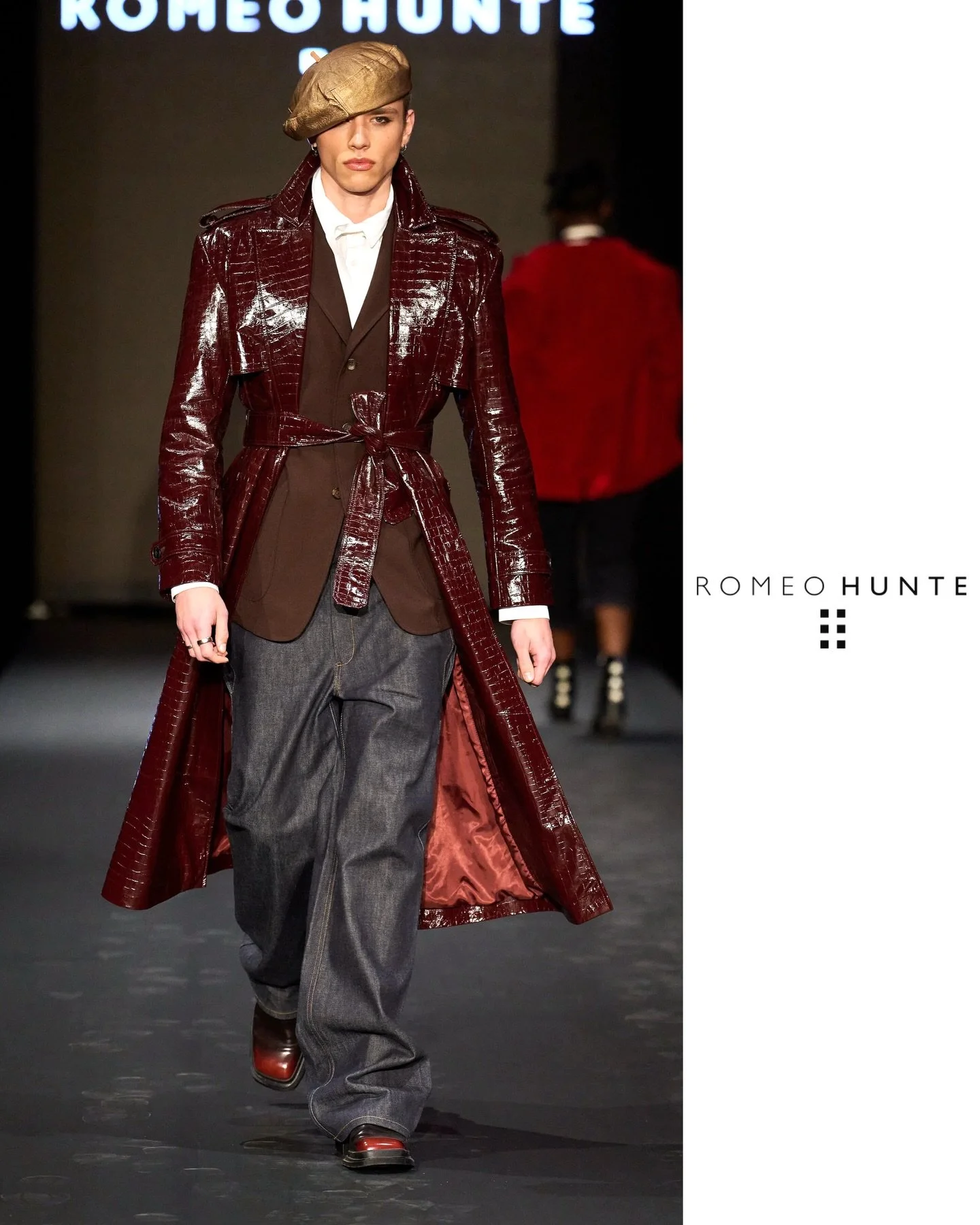 𝐑𝐎𝐌𝐄𝐎 𝐇𝐔𝐍𝐓𝐄🚶🏻&zwj;♂️𝑴𝒐𝒏𝒕𝒆 𝑷𝒂𝒔𝒄𝒂𝒍 (@montepascal) on the #runway for @romeohunte &ldquo;NOIR VIGILANTE&rdquo; 𝐅𝐖𝟐𝟔 𝐒𝐡𝐨𝐰 in #NYC ⭐️⭐️⭐️

👔 @mr.rh 
💆🏻&zwj;♂️ @fashionmeetspassion 
💄 @bymarcellocosta 
💅🏻 @nailson7th 
?