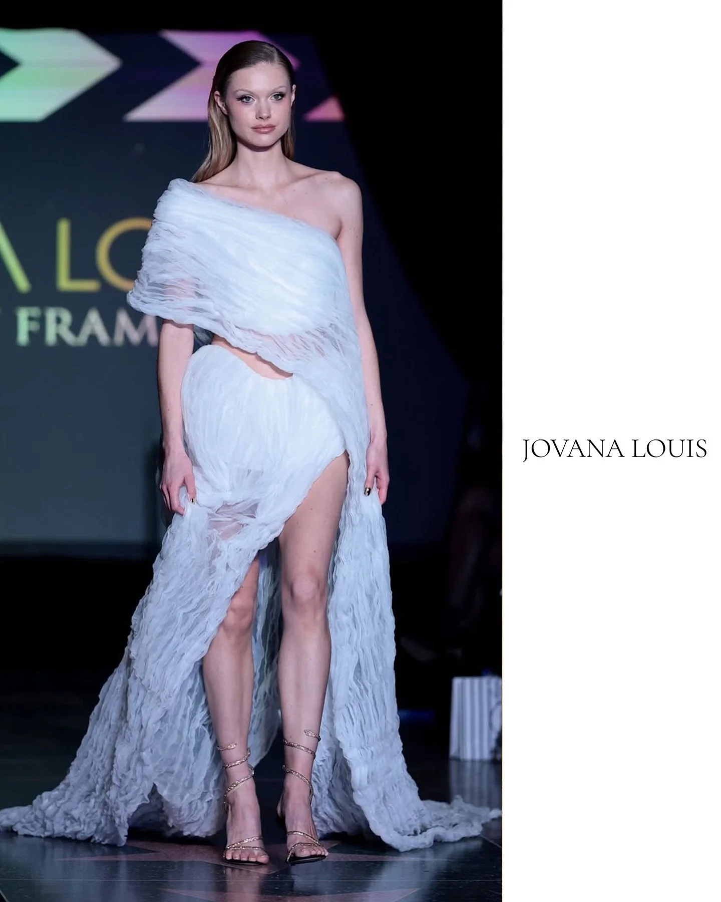 𝐉𝐎𝐕𝐀𝐍𝐀 𝐋𝐎𝐔𝐈𝐒🚶🏾&zwj;♂️𝑵𝒂𝒕𝒂𝒍𝒊𝒆 𝑱𝒐𝒉𝒏𝒔𝒐𝒏 (@nataliej1000) on the #runway in NYC for @jovanalouis &ldquo;𝐅𝐫𝐚𝐦𝐞 𝐛𝐲 𝐅𝐫𝐚𝐦𝐞&rdquo; Autumn/Winter 2026 Collection by 𝐉𝐨𝐯𝐚𝐧𝐚 𝐁𝐞𝐧𝐨𝐢𝐭 (@jovana_benoit) ⭐️⭐️⭐️

👔 @ze