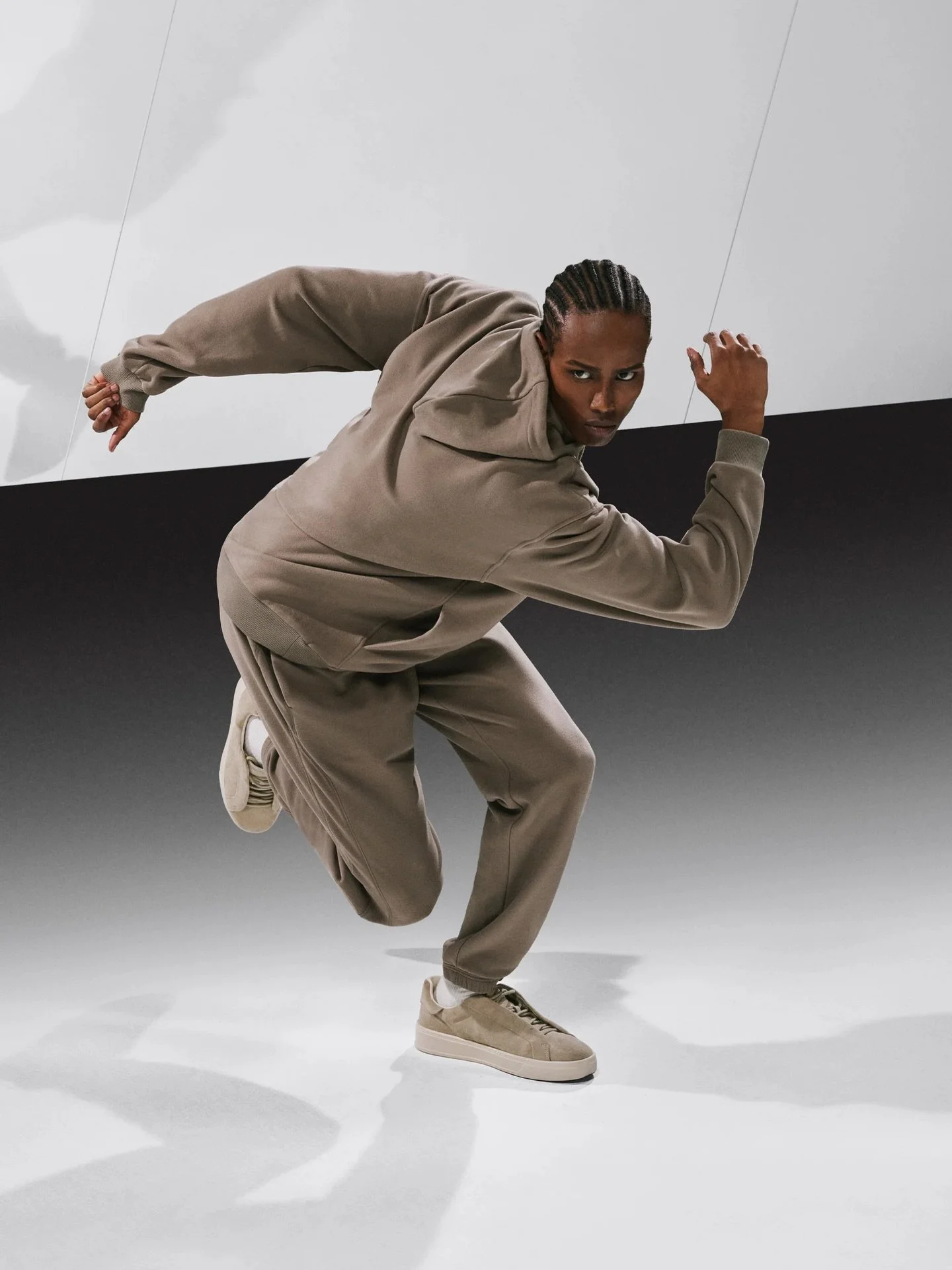 𝐒𝐘𝐒 👔 𝑬𝒓𝒊𝒄𝒌 𝑺𝒂𝒏𝒊𝒏𝒈𝒐 (@africancubism) for @stretchyourstory #Lookbook

🫶 @heroesmodels

#ErickSaningo #SYS #WilsonModels