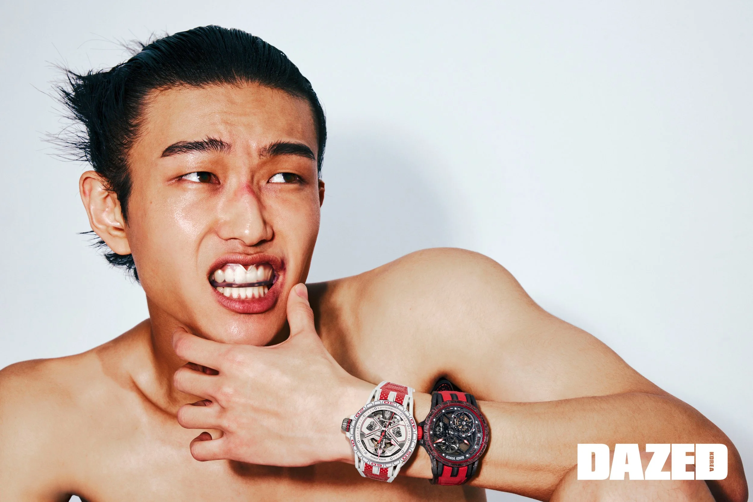 DAZED KOREA 2026.JAN 붉은 시간 by Kim Heejun (3).jpg