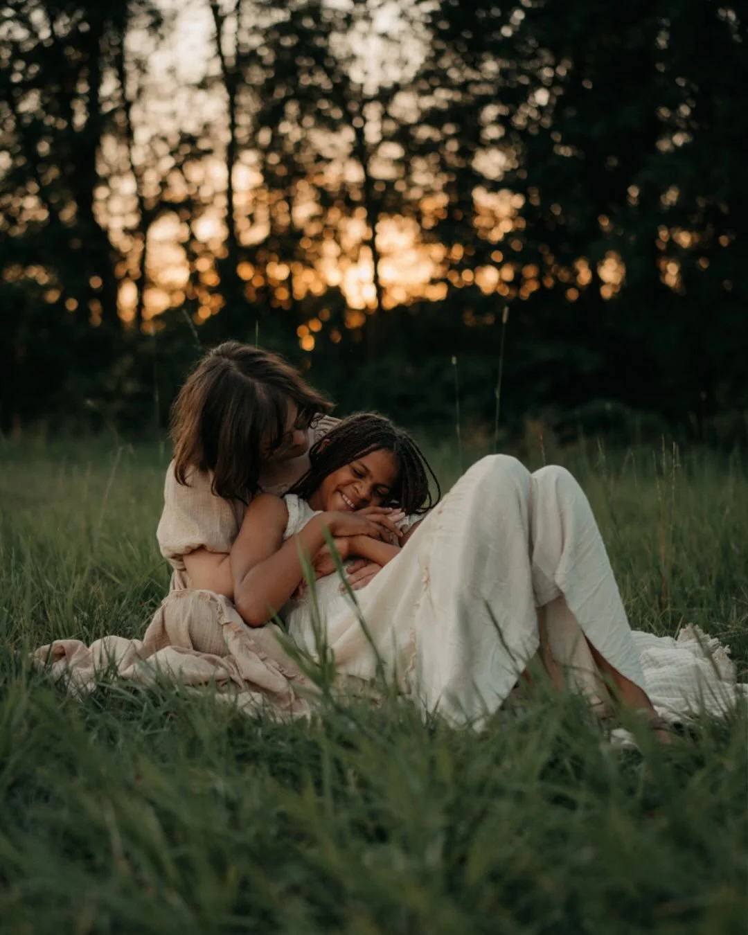 Ich w&uuml;nsche mir, dass du dich erinnerst, wie es sich anf&uuml;hlt, wirklich gesehen zu werden.

Nicht, weil du alles im Griff hast. Nicht, weil du perfekt bist. Sondern einfach, weil du da bist.

So oft stellst du dich selbst hinten an. Dein Kin