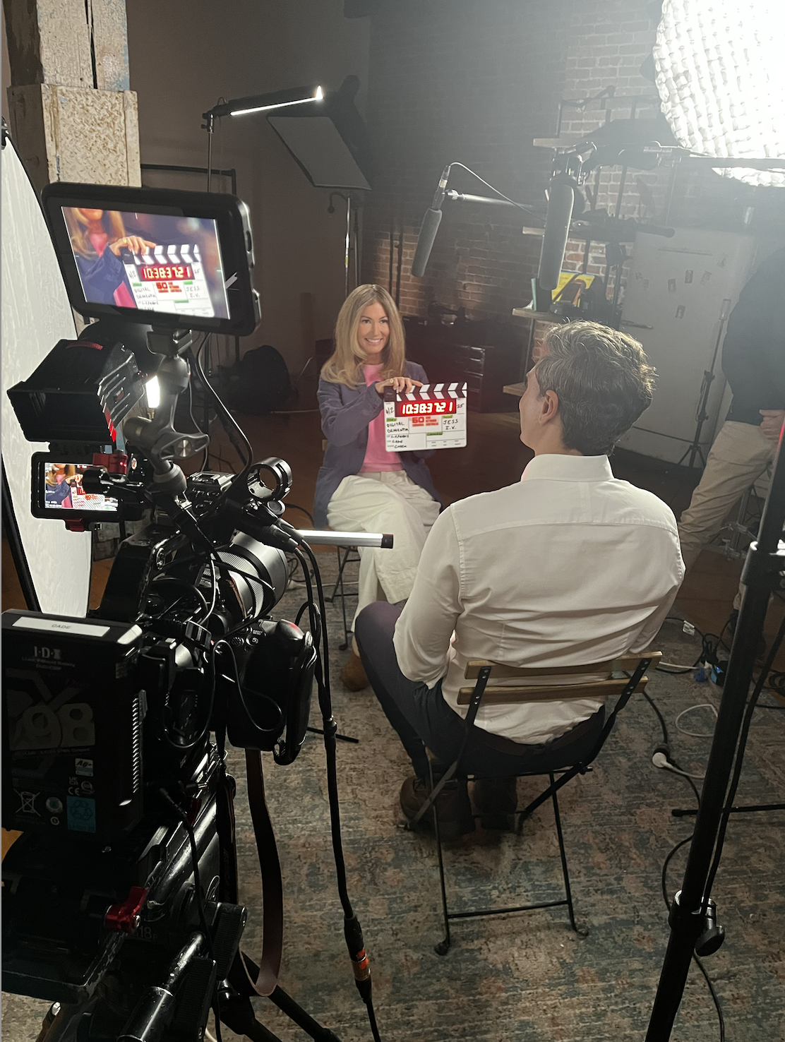 Jessica Elefante on set with Adam Hegarty of 60 Minutes Australia during the investigation into digital dementia.