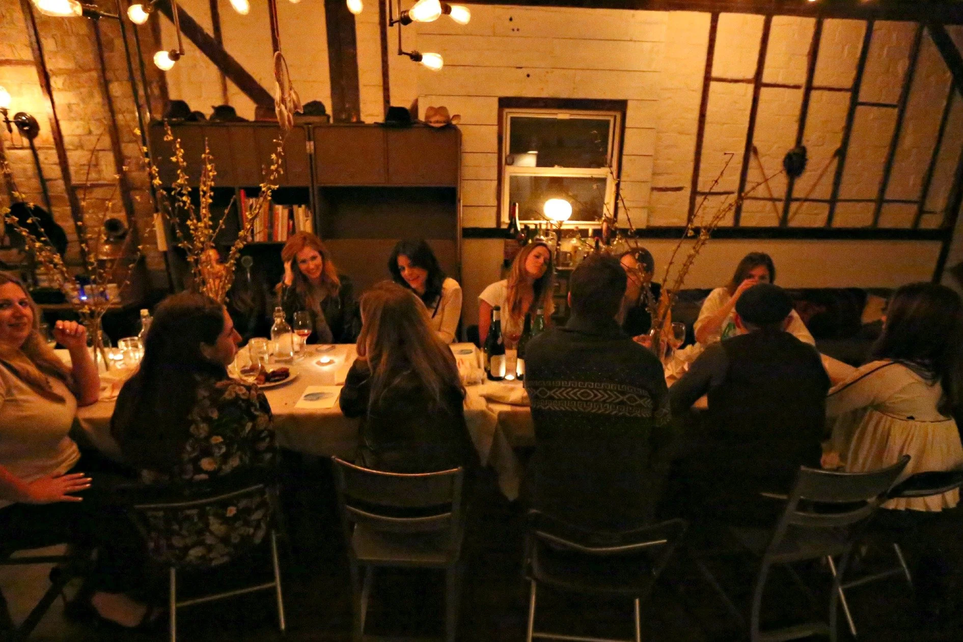 A Folk Rebellion no-phone gathering organized around conversation, human connection and time together without screens.