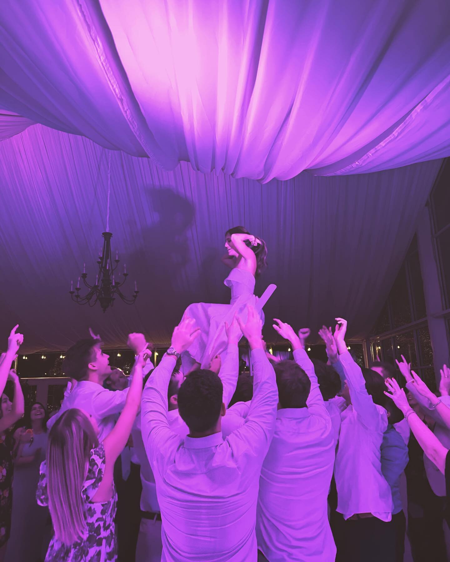 Believe it or not this is certainly not the first time at my events the Bride or the Groom ended up on the crowd. #weddingdj #dj #indianpolisdj #djlife #events #wedding #weddingvendor #weddingseason #engagedindy #indianadj #midwestdj #clubdj