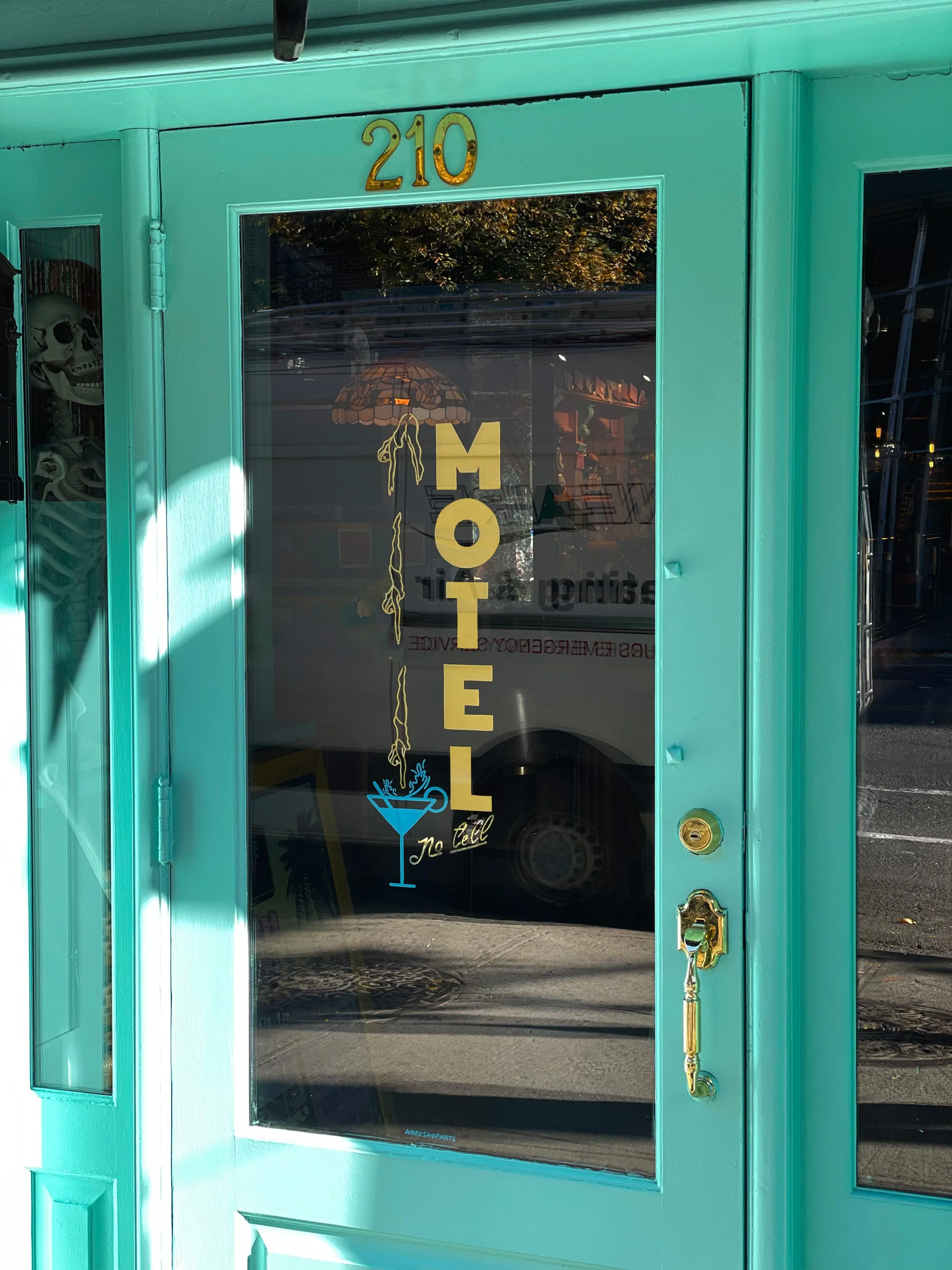 Motel-notell-post.jpg