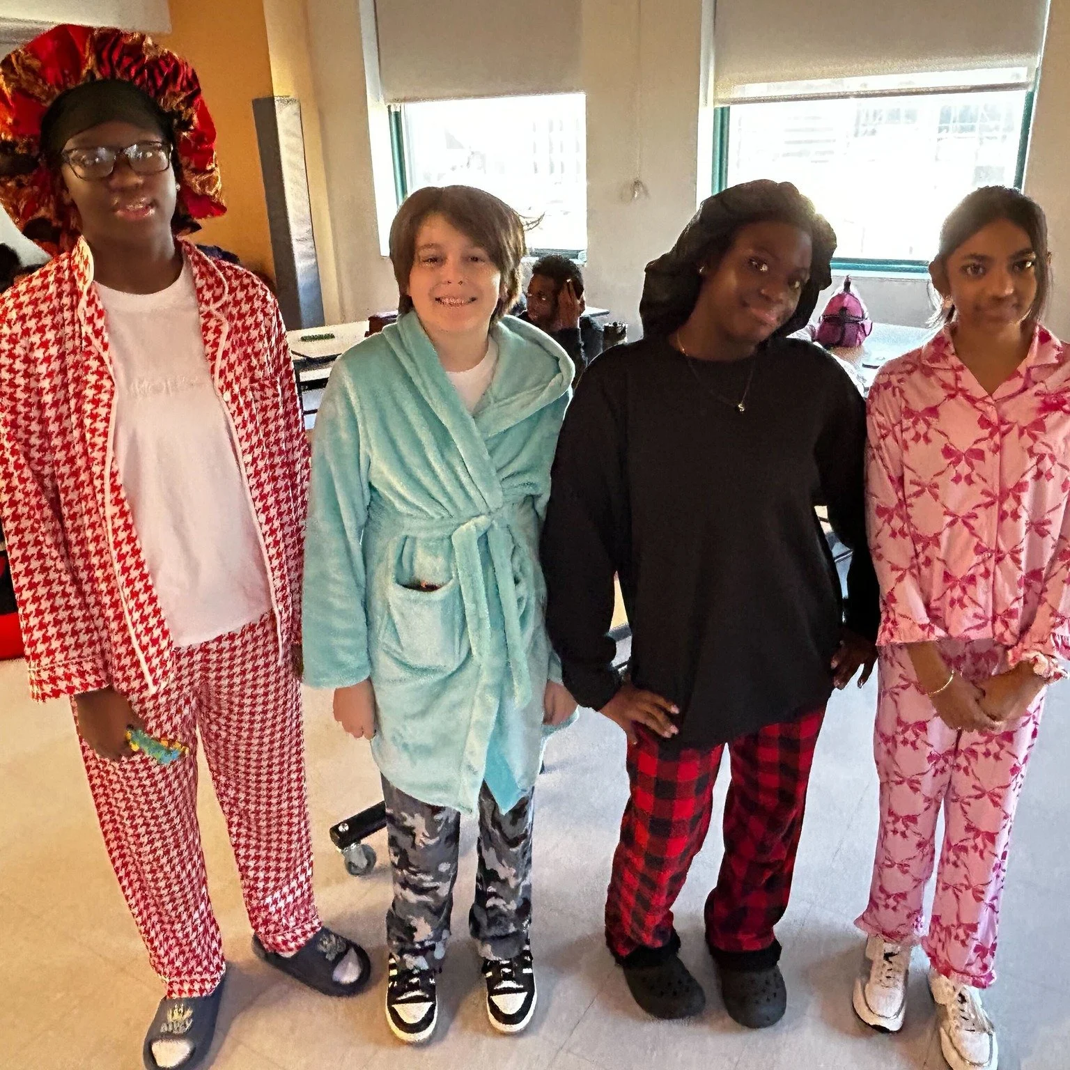 🔥 Throwback to Spirit Week! 🔥

Two weeks later and we&rsquo;re still smiling thinking about all the school spirit and creativity our Kindlers brought to each day &mdash; from cozy Pajama Day to matching fits on Twin Day, the comfy-casual vibes of A