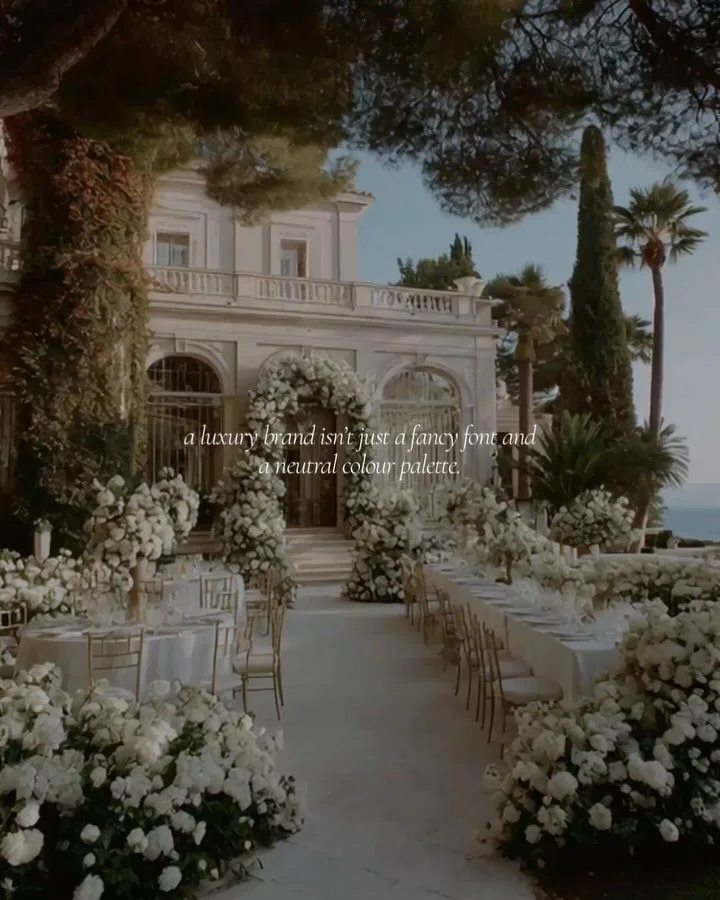 I&rsquo;ve been thinking a lot recently about what really makes a brand luxury. 

This phrase seems to be thrown around a lot at the minute, but what does it *actually* mean?

Well, for me, a luxury brand isn&rsquo;t just a fancy font or a neutral co