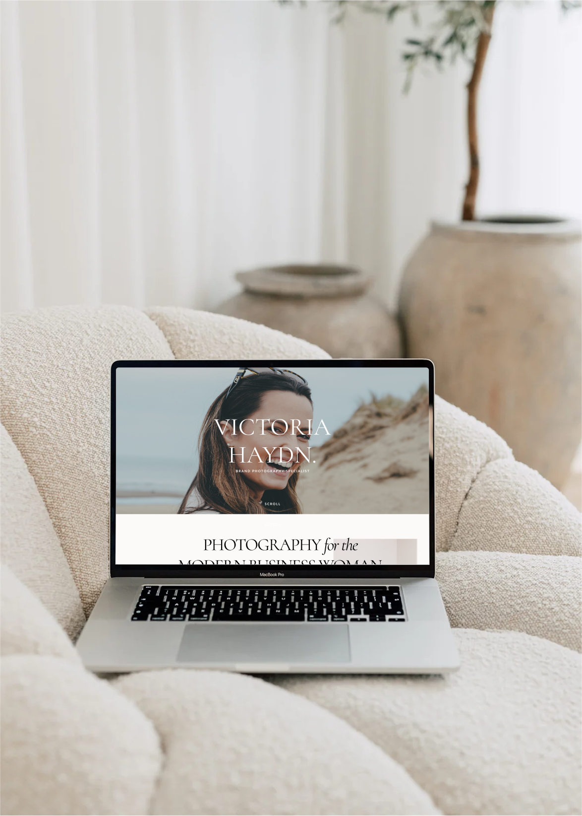 Victoria Haydn Personal Brand Photographer Bespoke Website.png