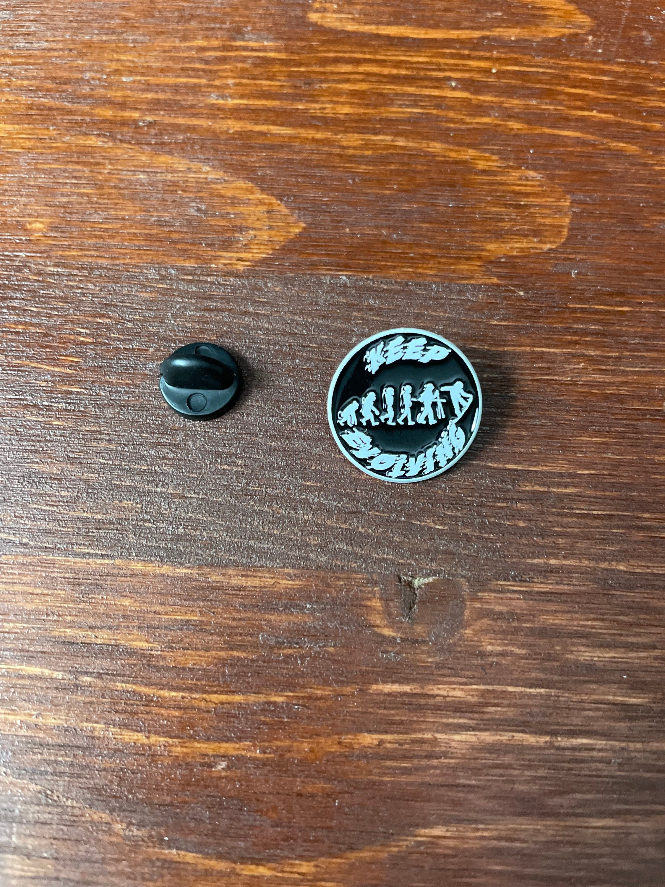 https://i.etsystatic.com/14279845/r/il/7883d3/3457326014/il_fullxfull.3457326014_9r6h.jpg