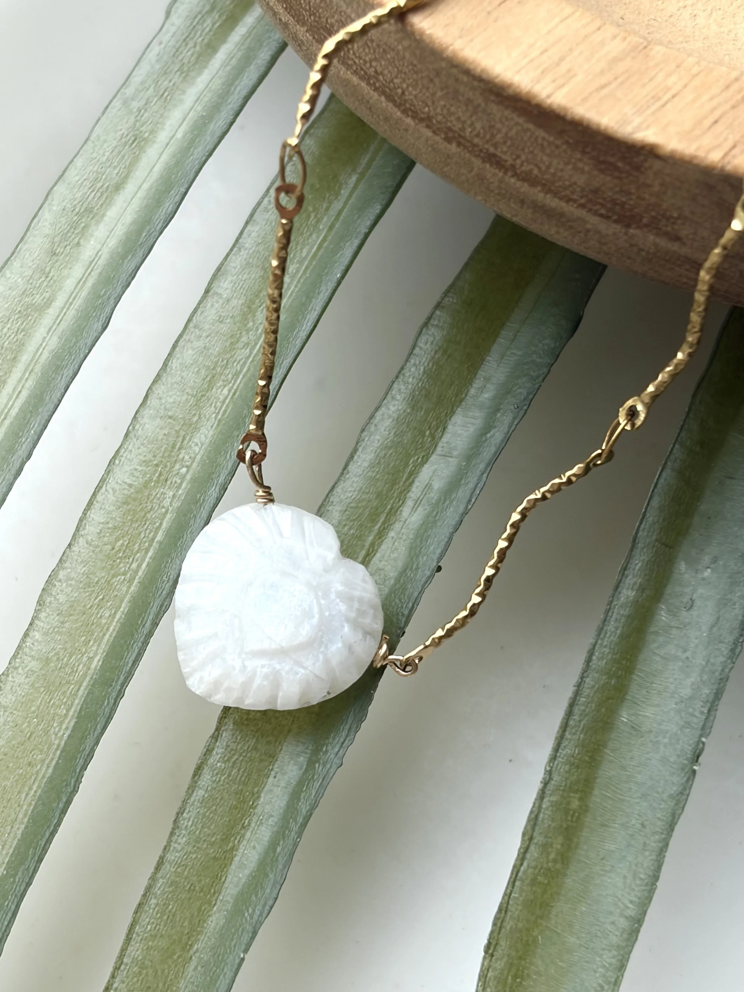 Collier TARA