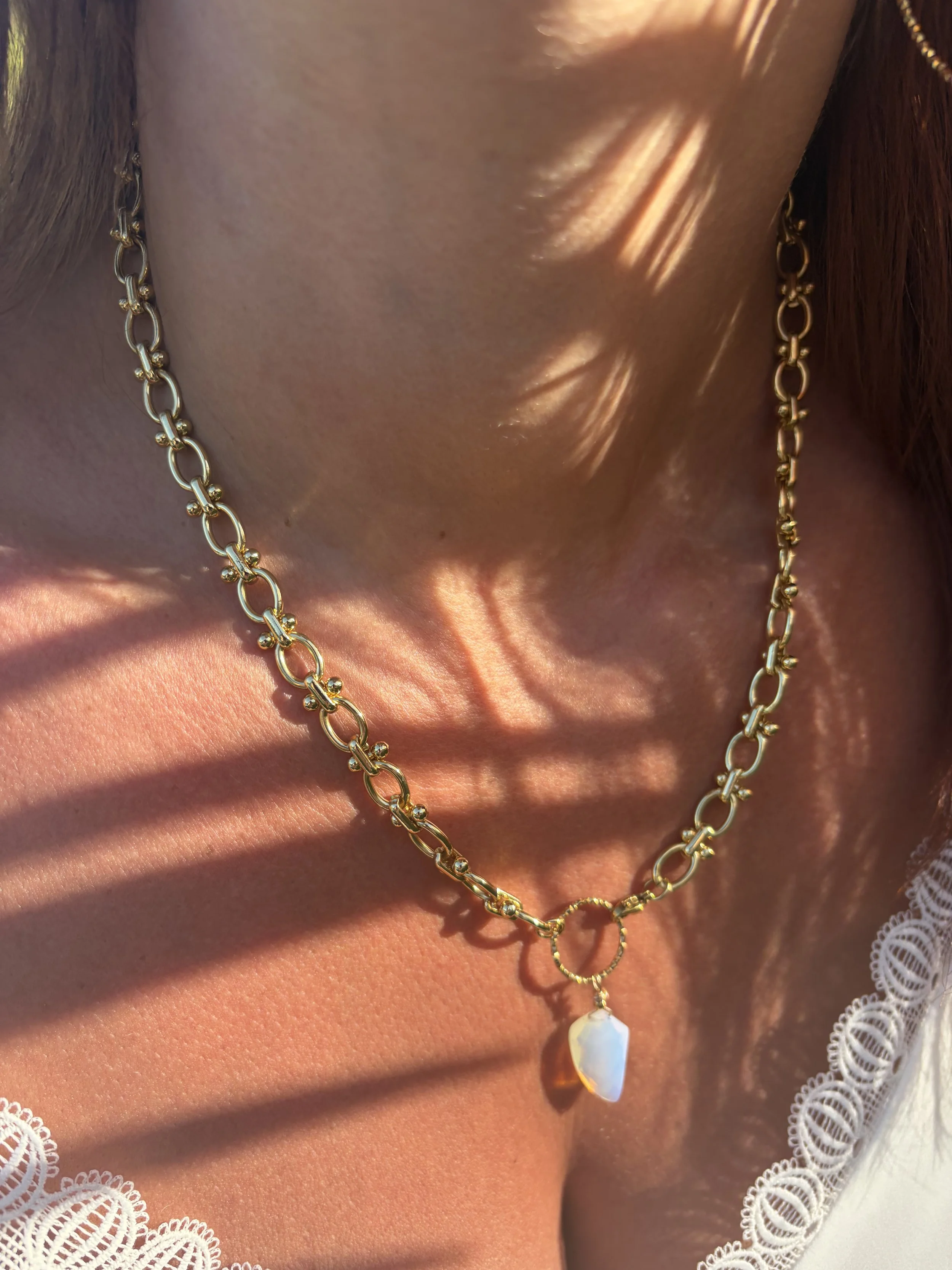 Collier BARBARA Opaline