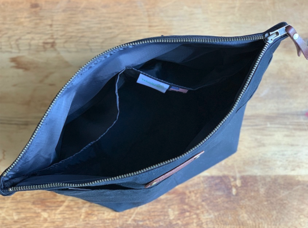 Roots 73 Crossbody Bag With Front Pocket – Elegant Bag