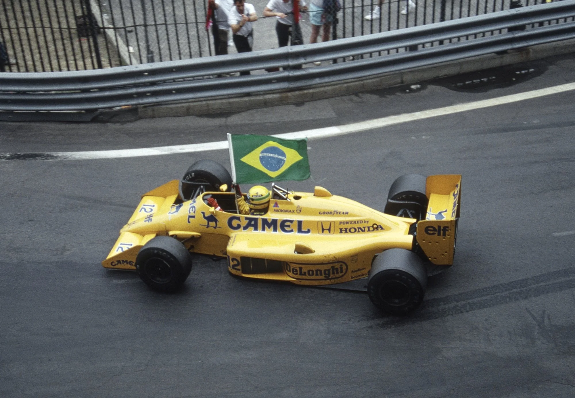 Formula1-029 copy.jpg