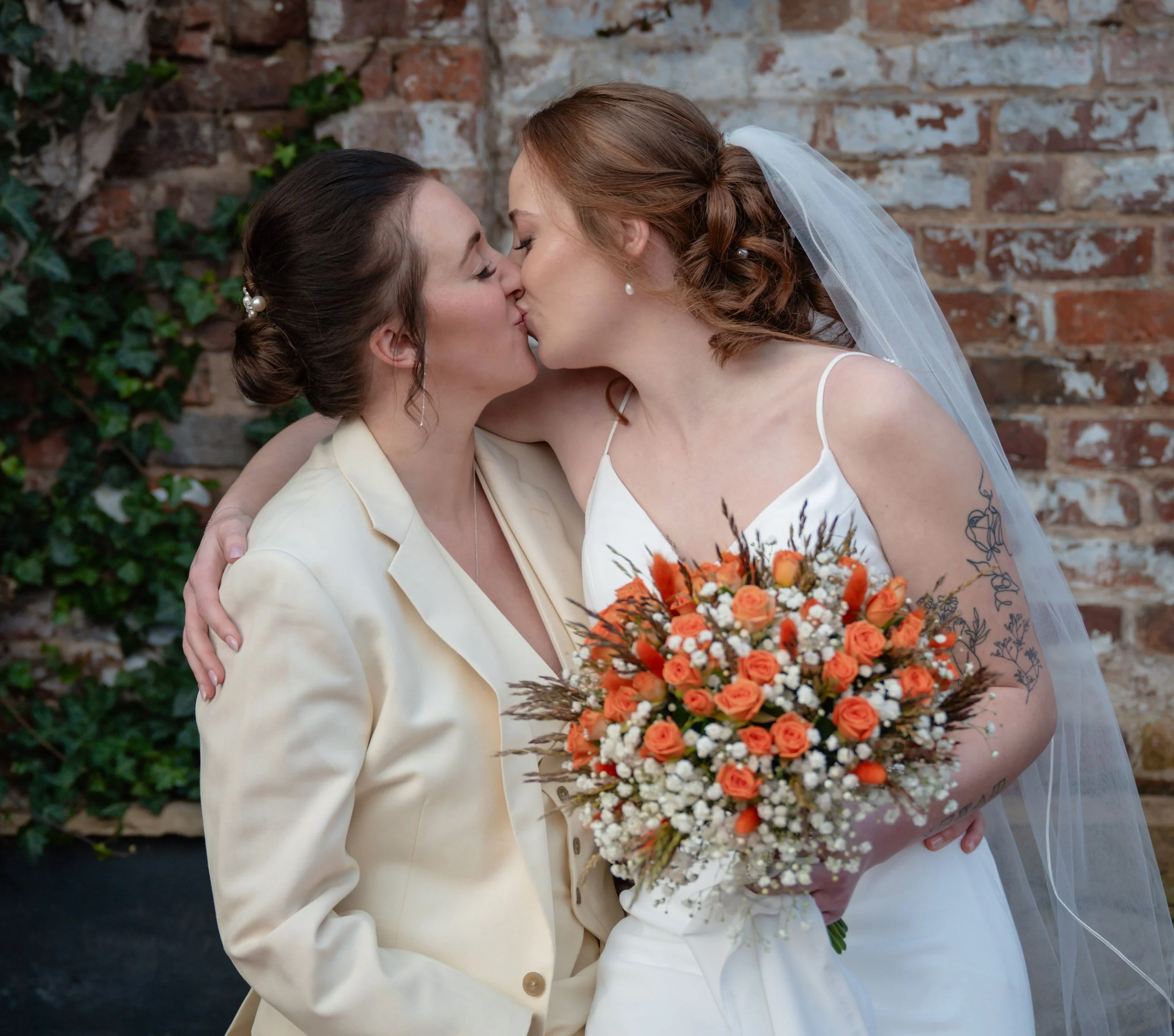 Lucy&Kirsty-264.jpg