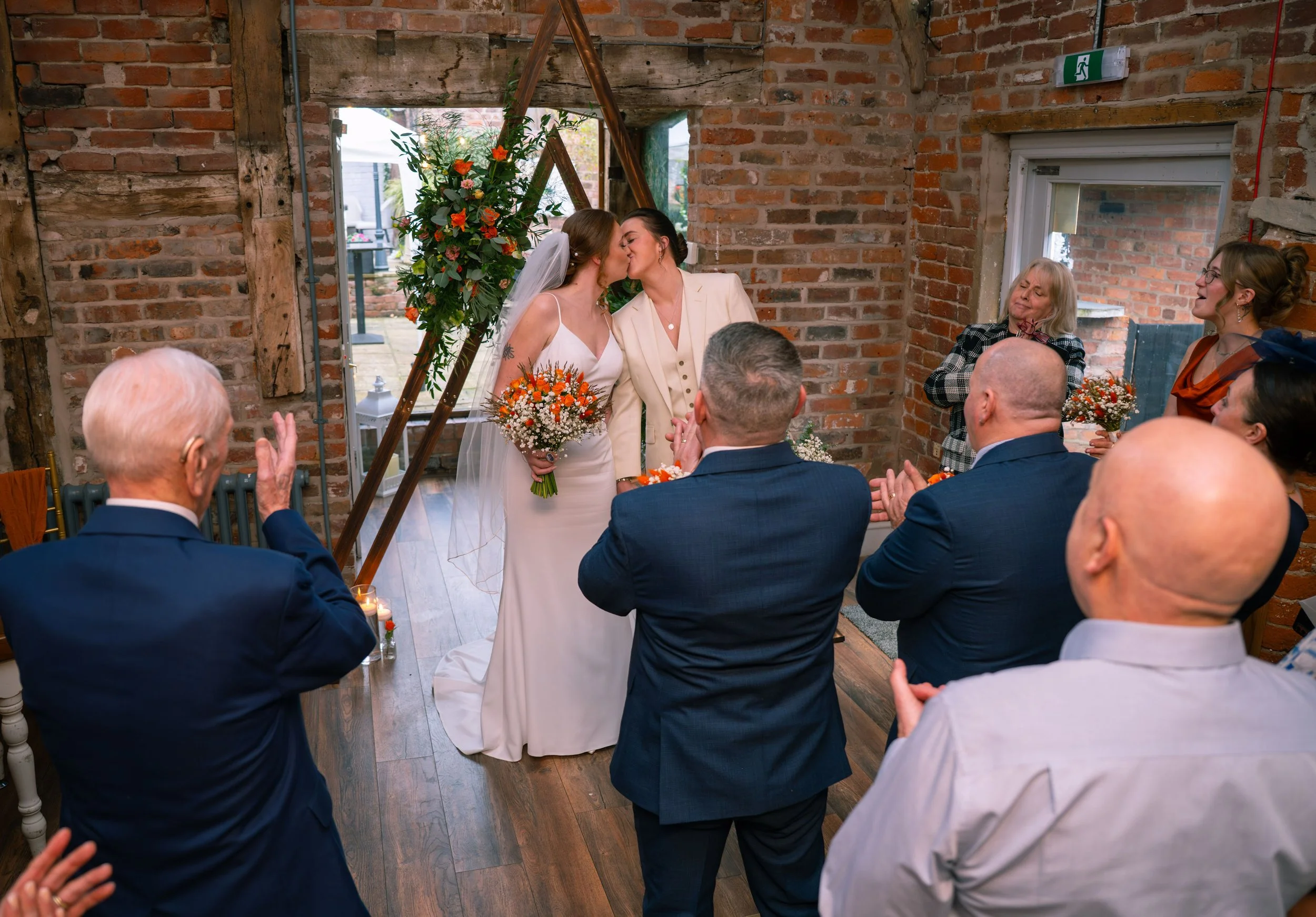 Lucy&Kirsty-195.jpg
