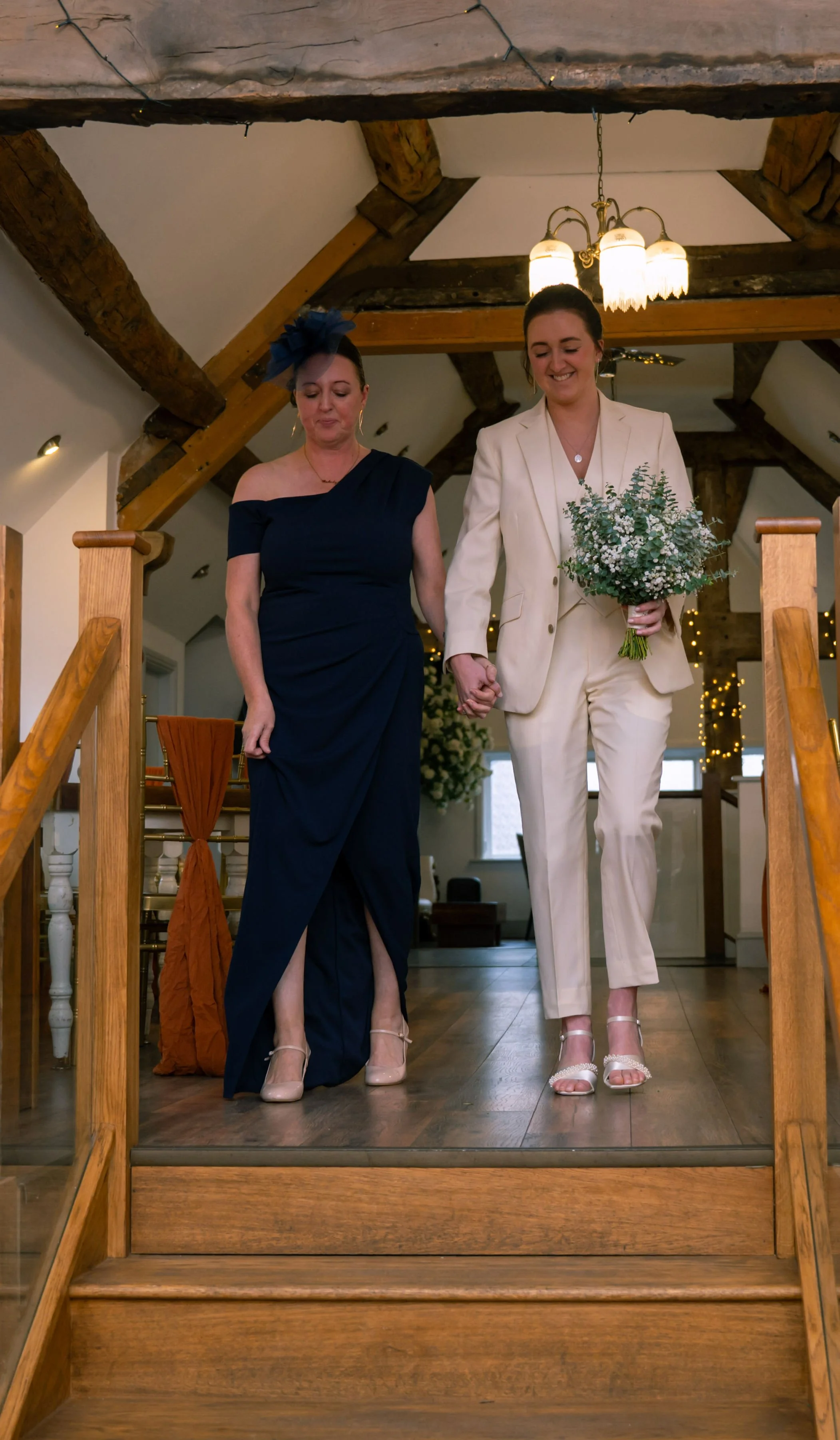 Lucy&Kirsty-115.jpg