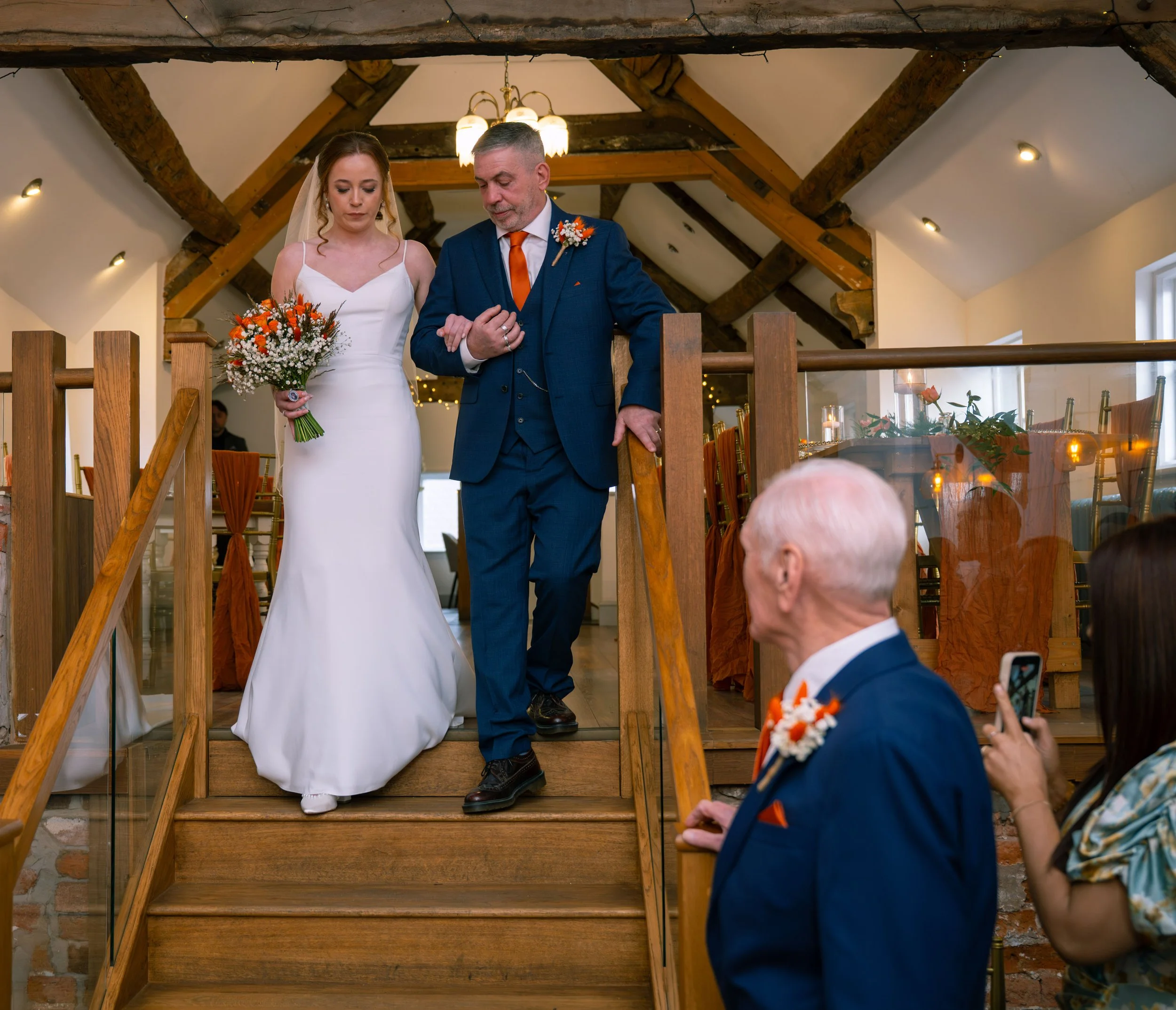 Lucy&Kirsty-123.jpg