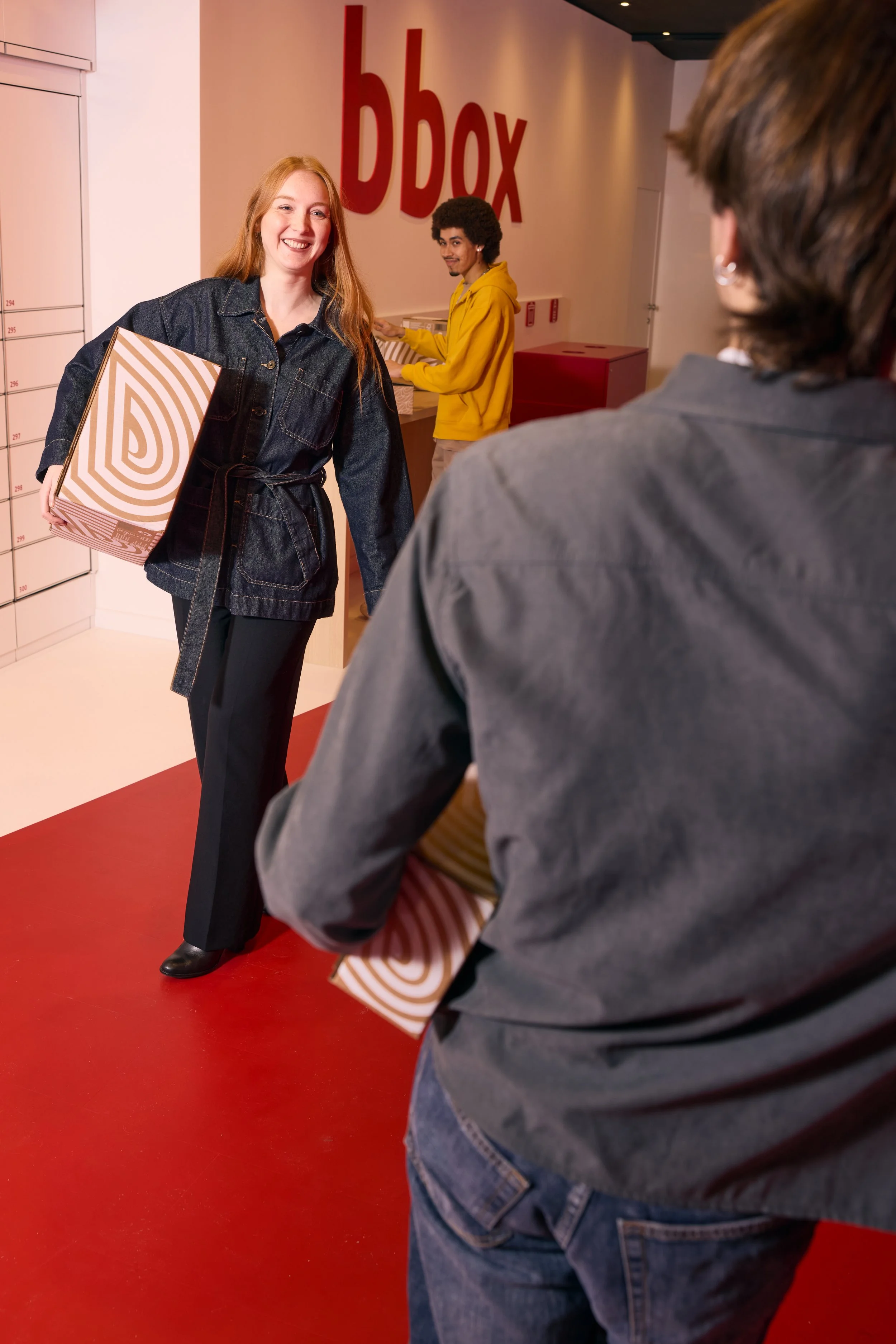 Bpost_RutgerClaes_0bpost bbox pers picsSHOT_20640.jpg