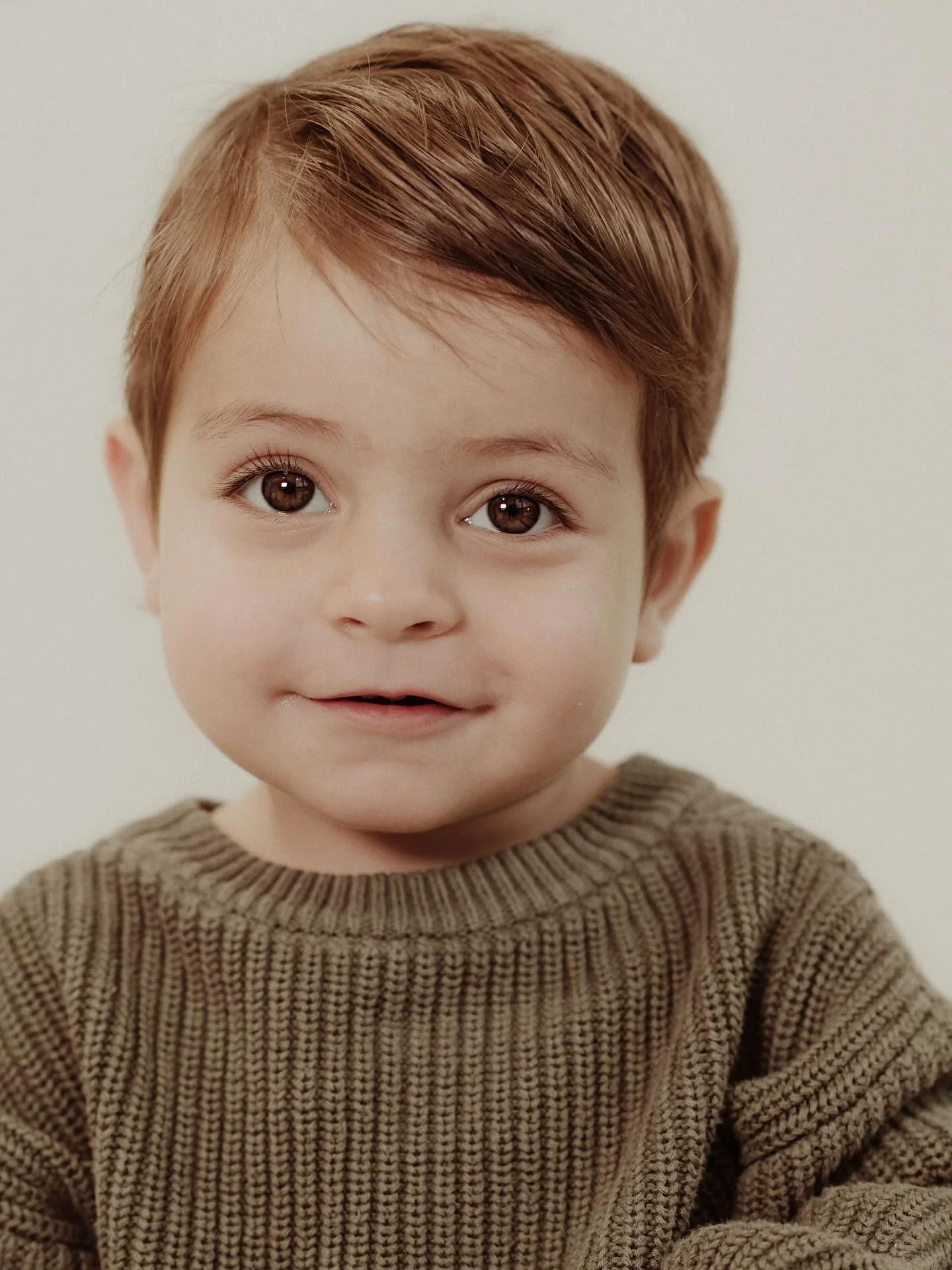 Last weekend&rsquo;s Monochrome Minis were pure magic. A laid back morning filled with laughter and playful moments. Timeless black and whites quiet the distractions, bringing out every little expression, freckle, nose crinkle and missing tooth. My f