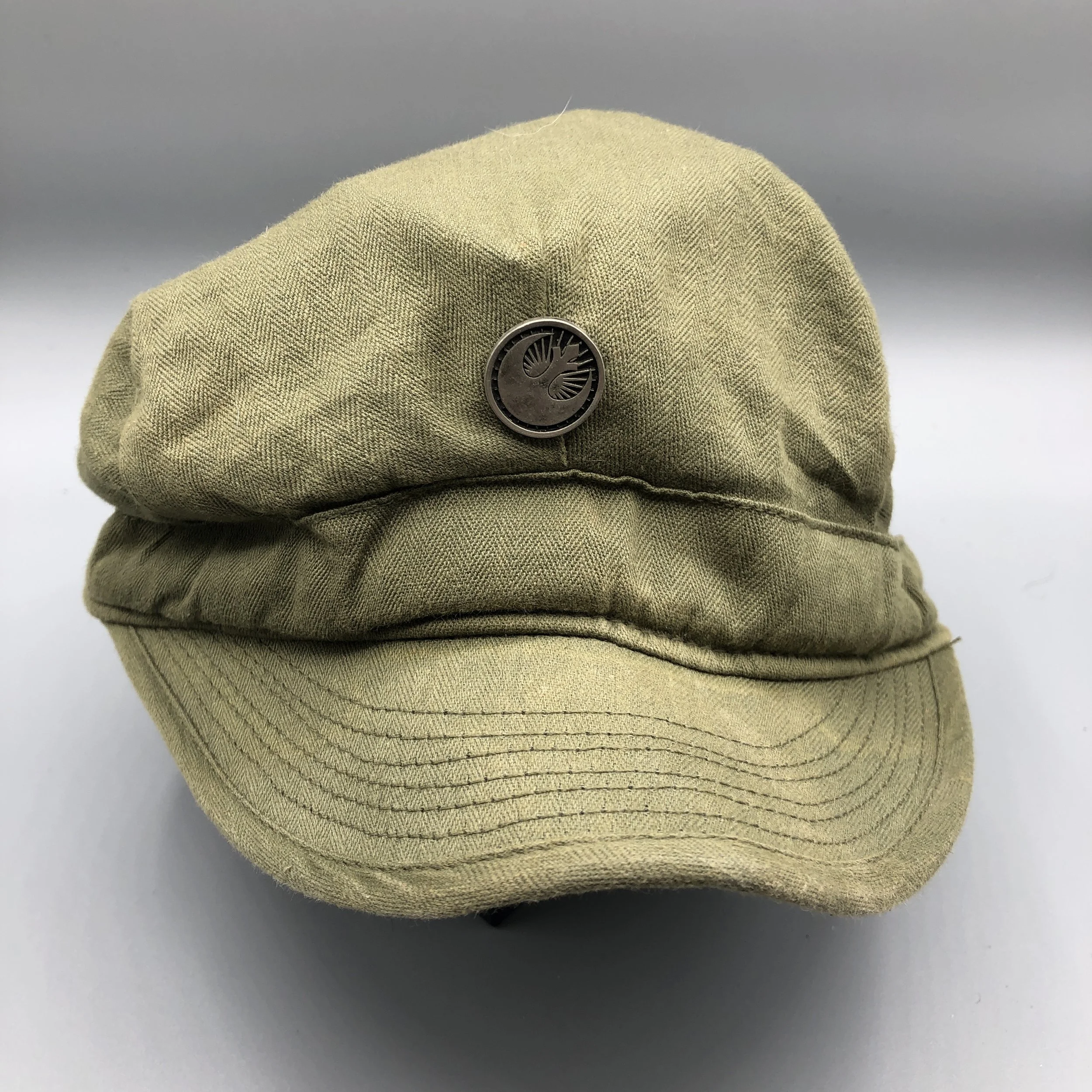 Olive tweed with metal pin