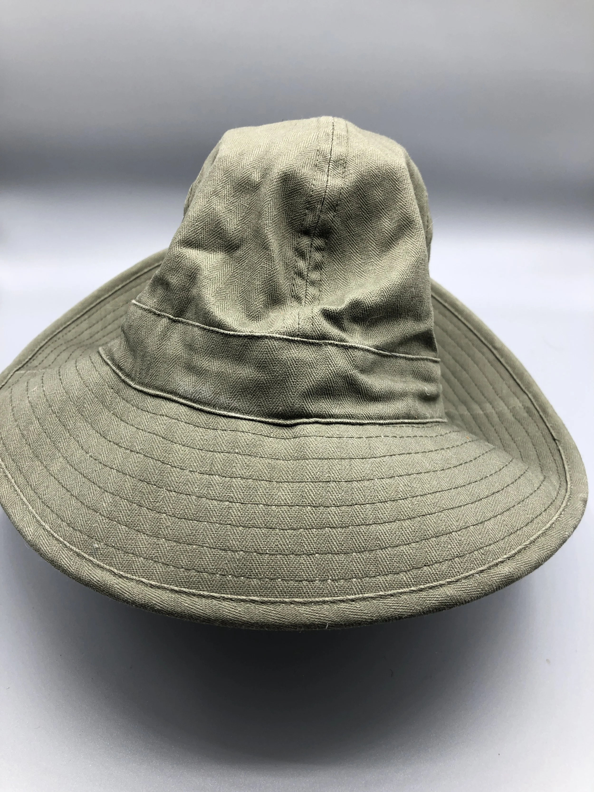 Olive bucket hat 2, canvas