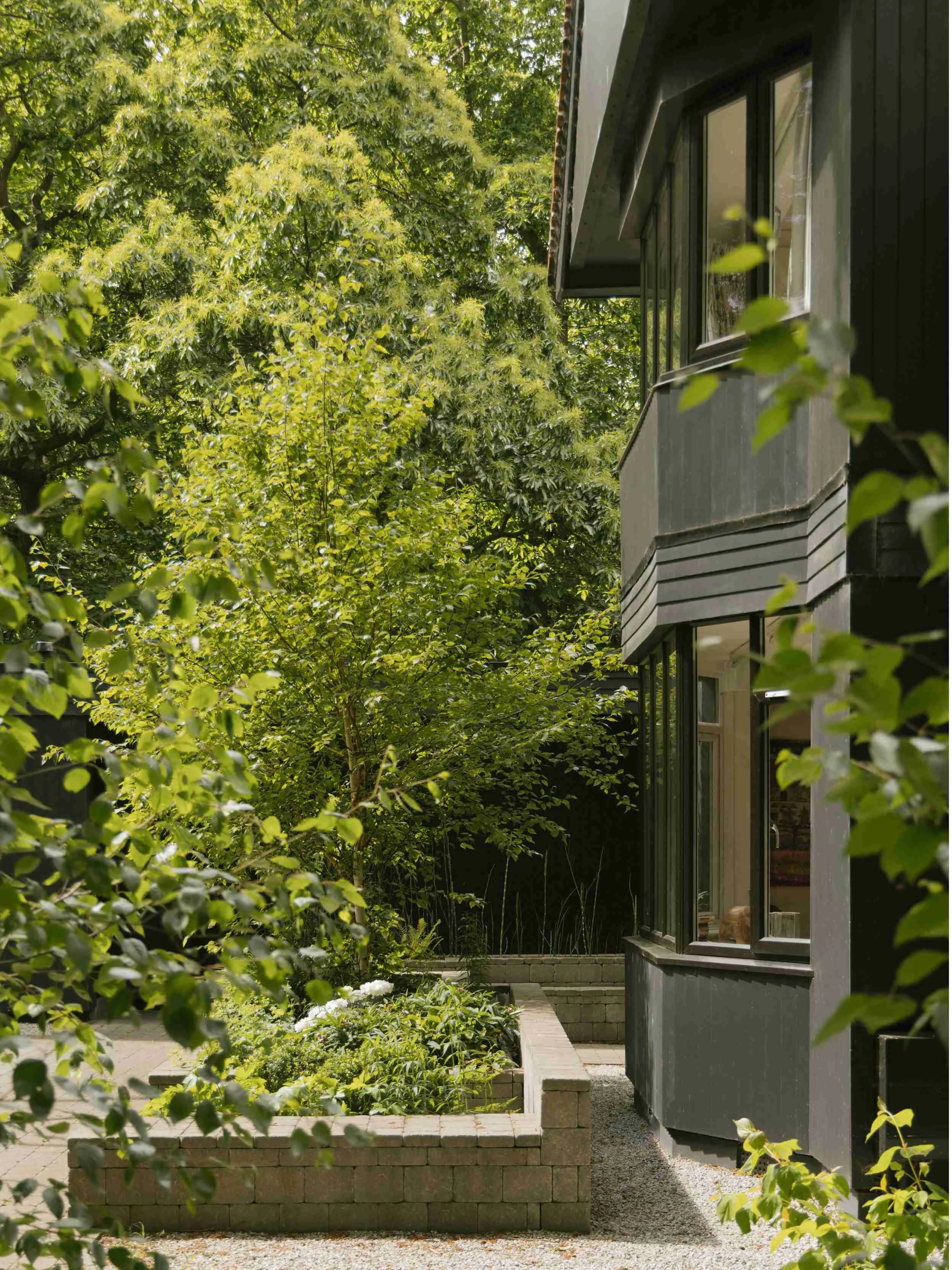 Hillcrest-house-green-belt-ottershaw-surrey-facade-cladding.jpg