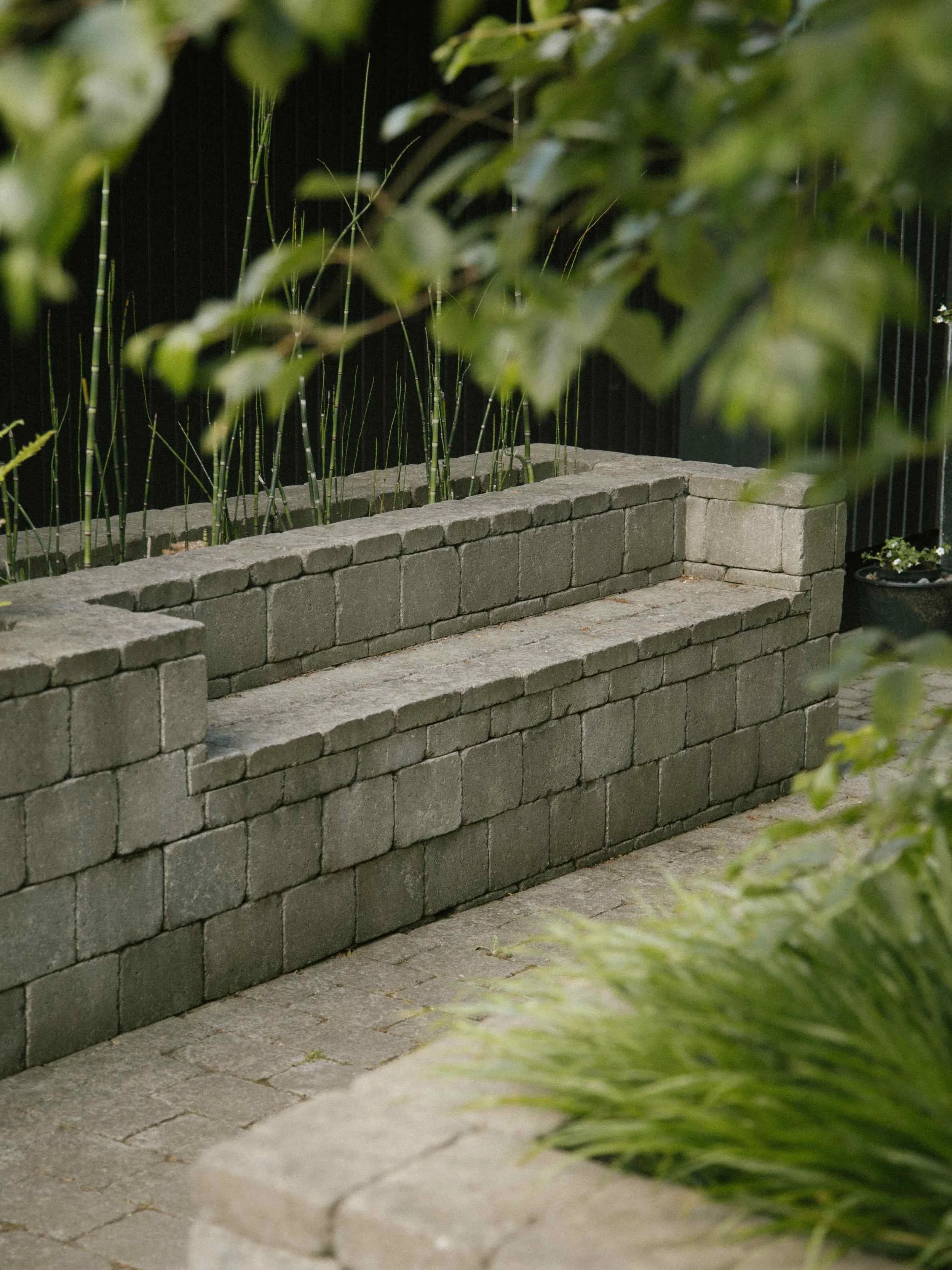 Hillcrest-house-green-belt-ottershaw-surrey-seating-detail.jpg
