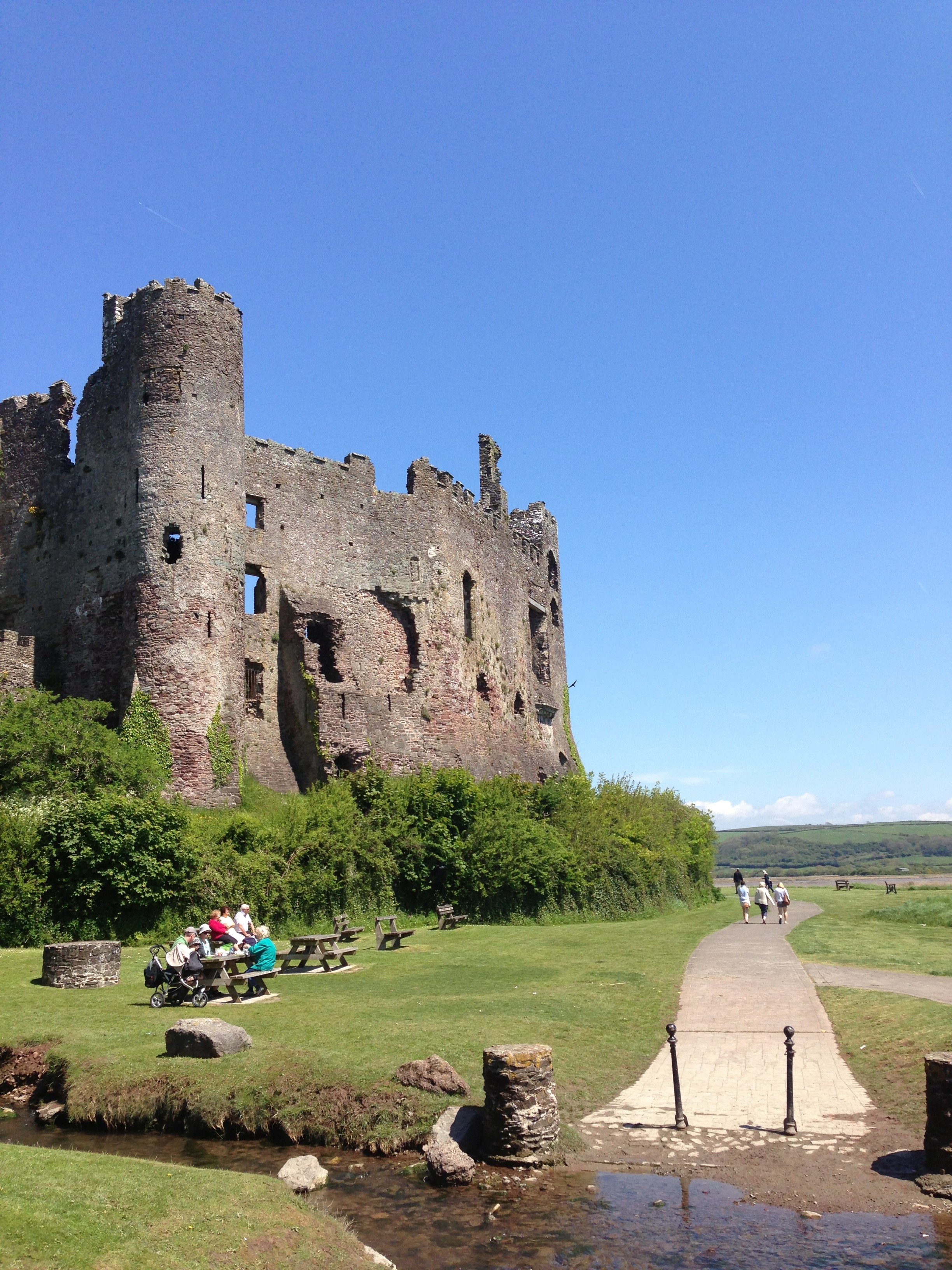 Llarne Castle