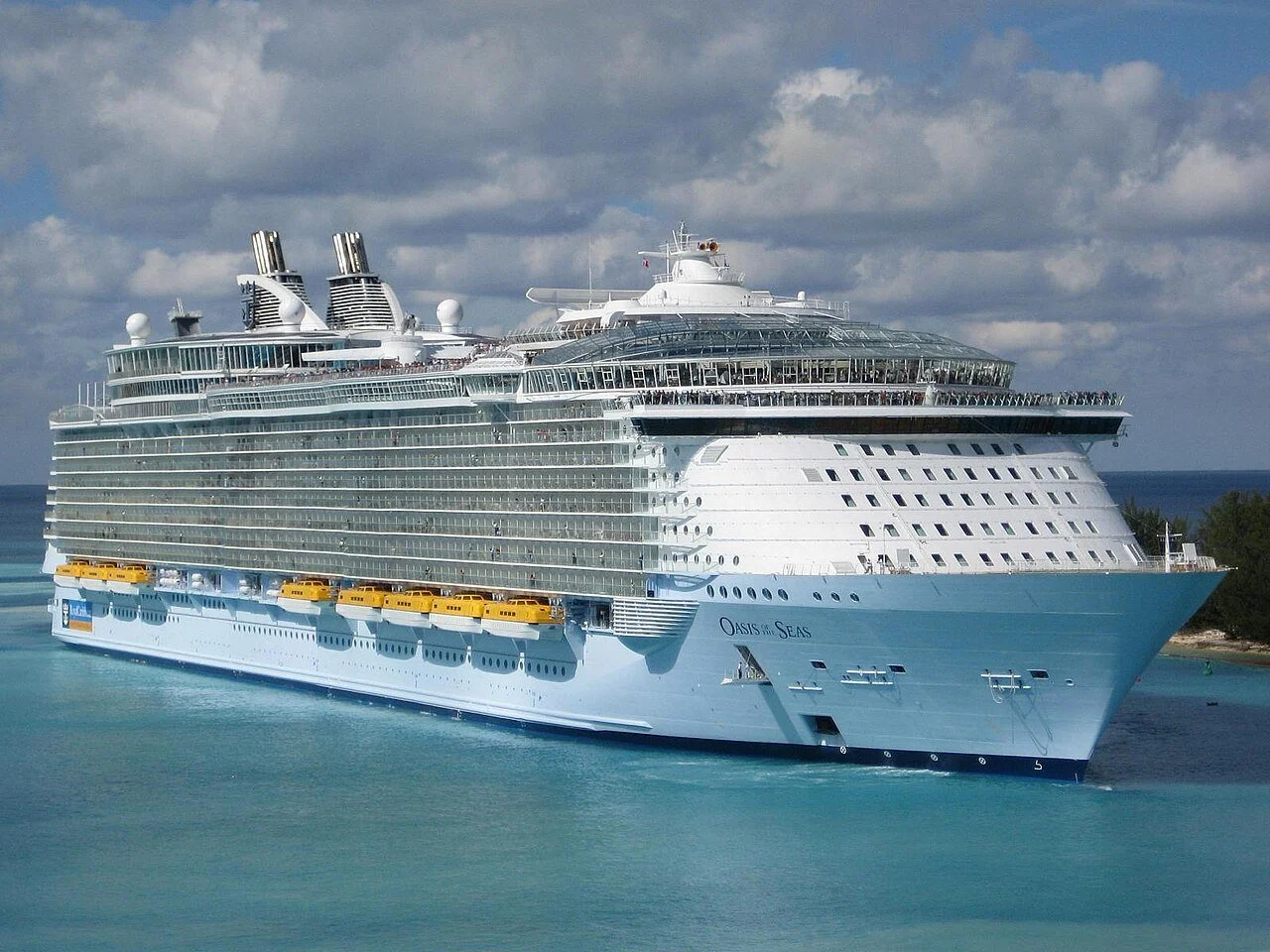 Oasis of the Seas Review: What You Need To Know Before You Sail