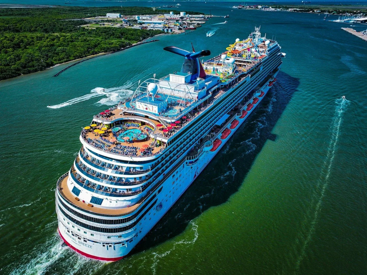 Carnival Valor Review: Easy Caribbean Cruising from New Orleans