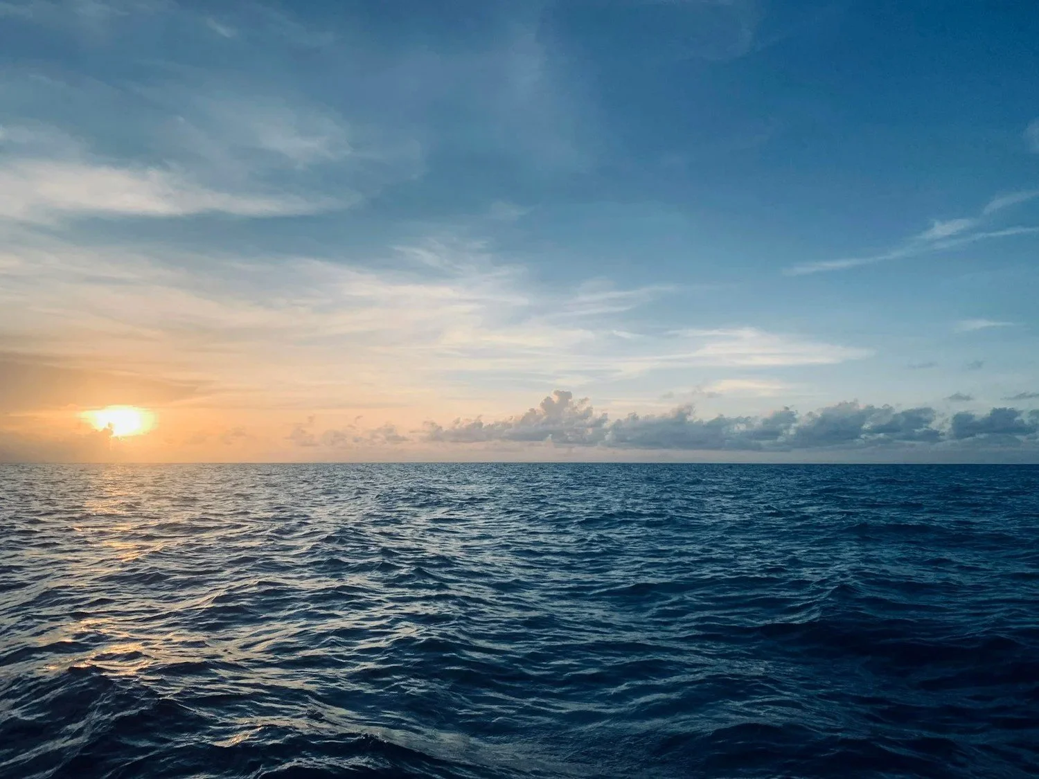Solo Cruising: A Complete Guide for Single Travelers