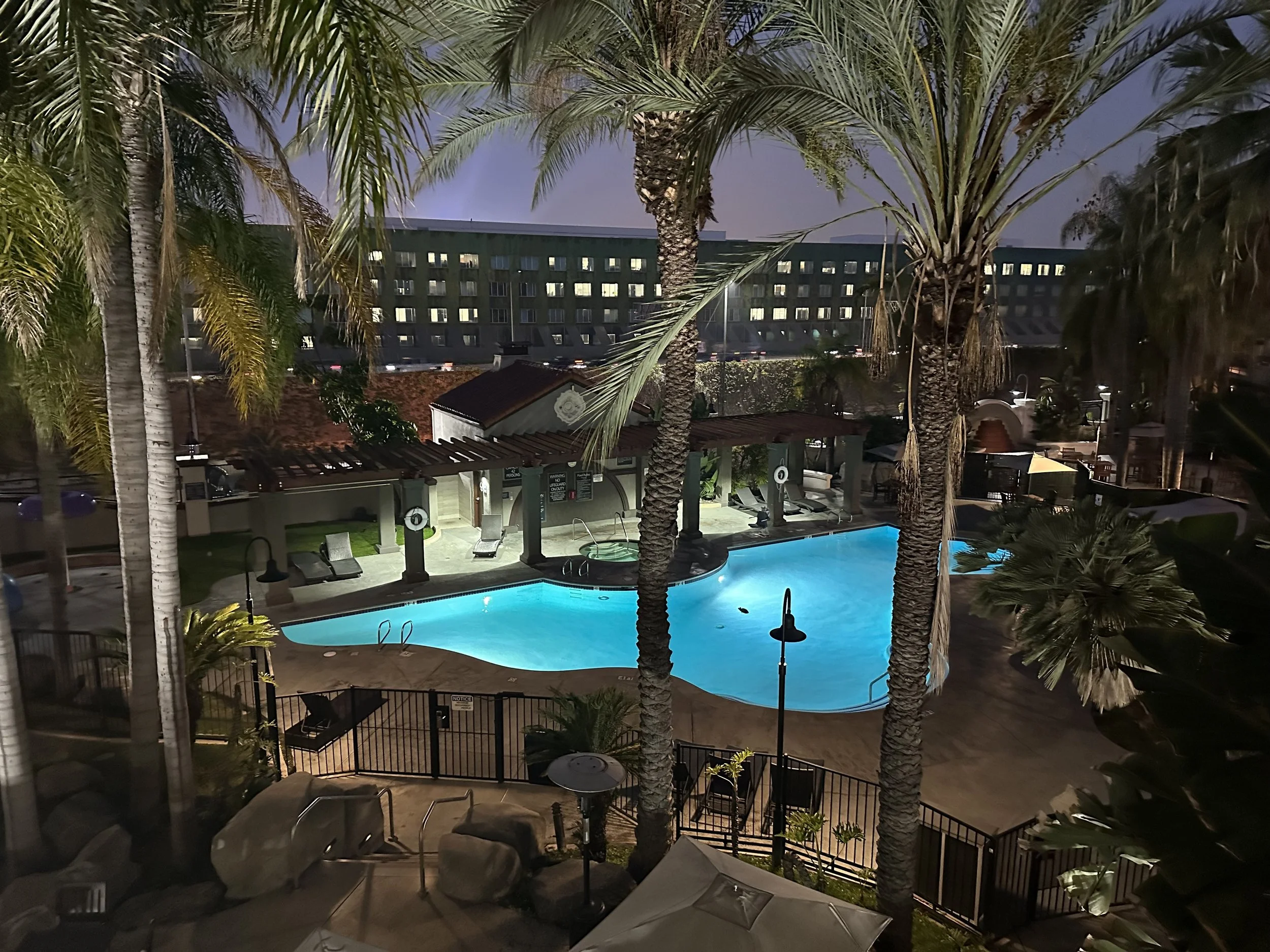 Four Points by Sheraton Anaheim Review (Walk to Disneyland)