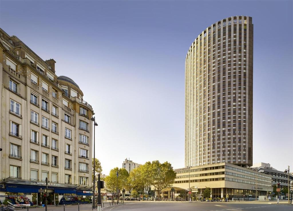 Hyatt Regency Paris Etoile Review: Does It Have the Best View in Paris?