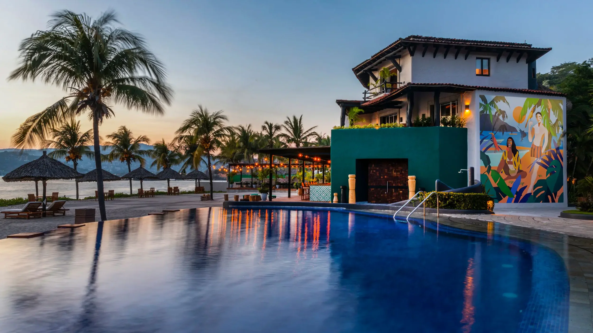 Thompson Zihuatanejo Review