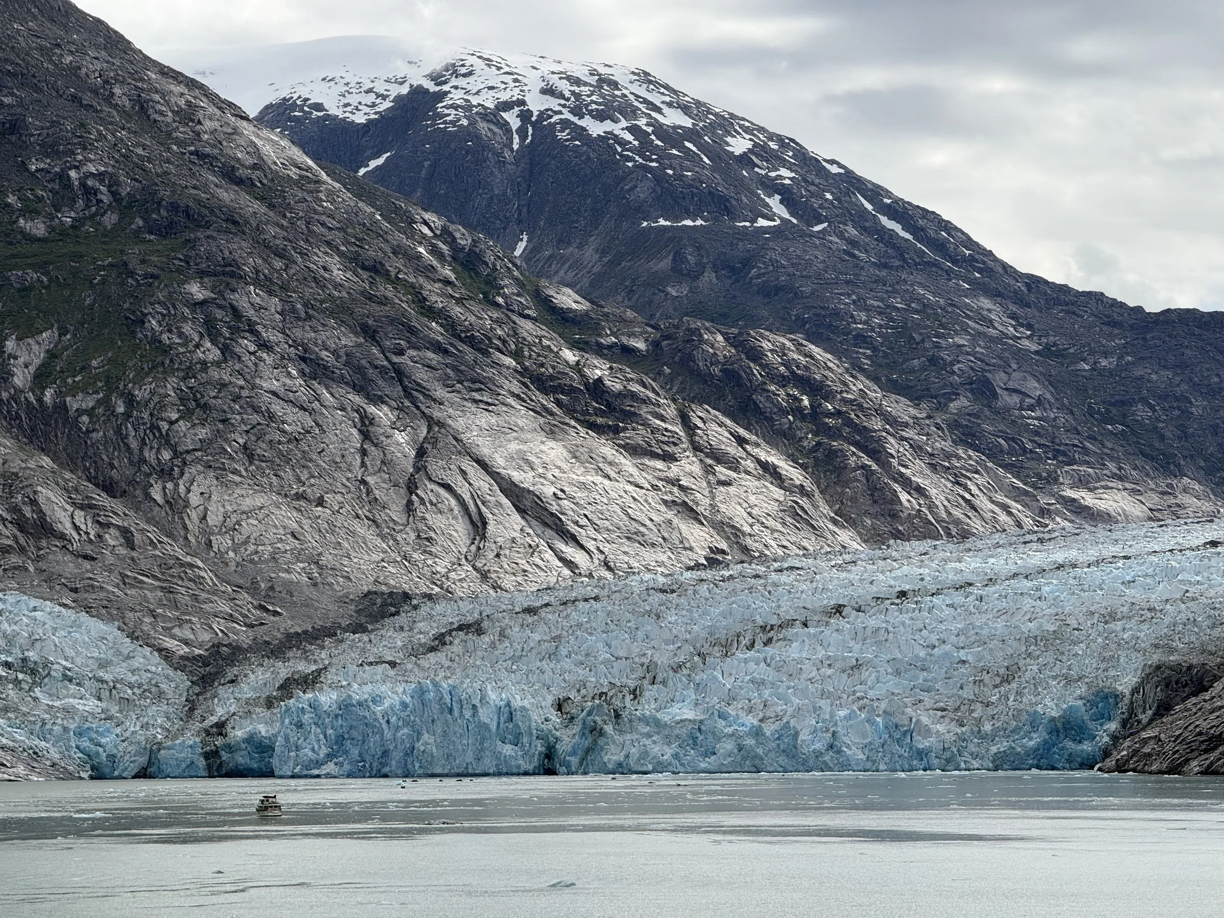Dawes Glacier & Endicott Arm: Your Guide to the Alaska Glacier Day