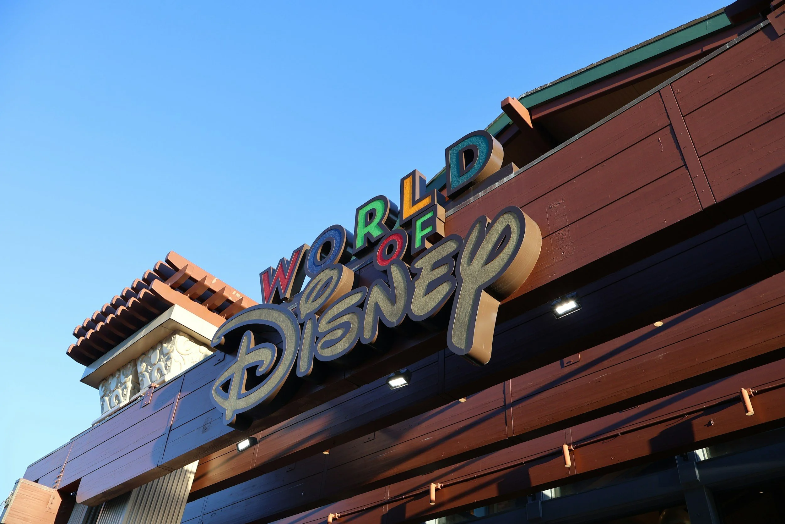Holiday Inn Orlando Disney Springs Area Review