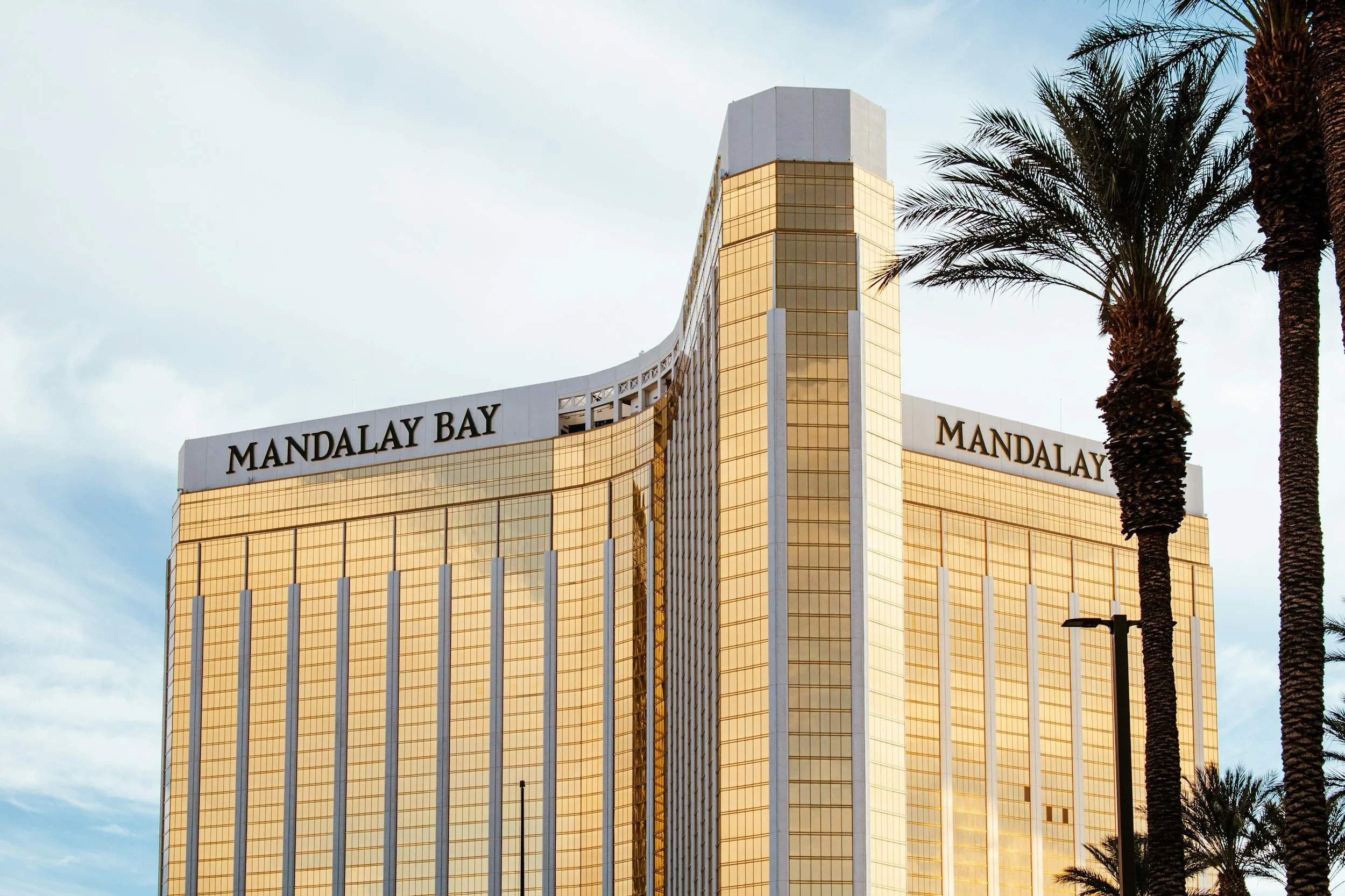 Mandalay Bay Las Vegas Review: The Best Pool on the Strip