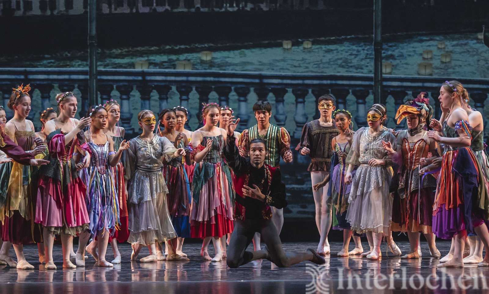 2021-22-romeo-and-juliet 2.jpeg