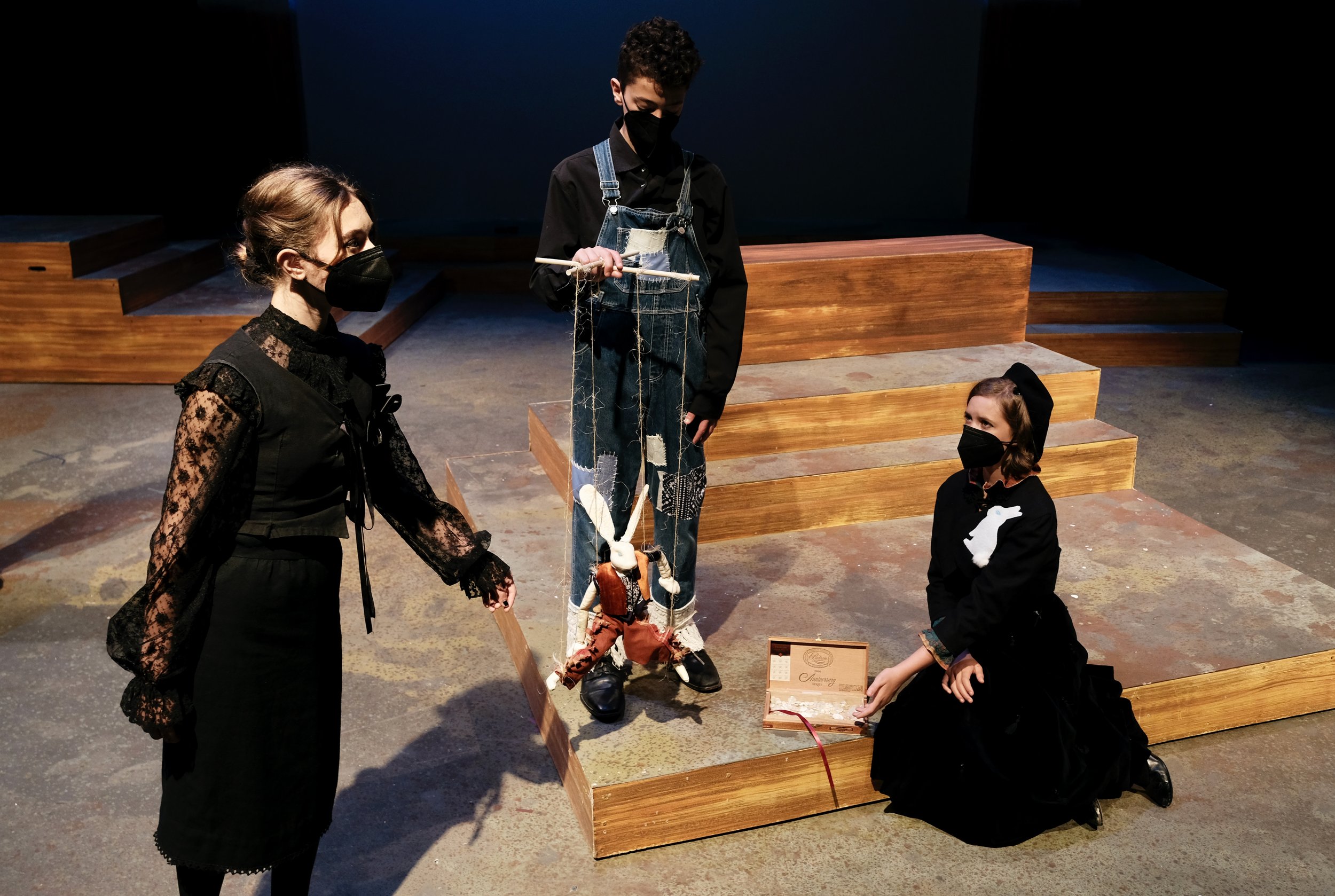 2021_Intermediate_Acting_Company_Production_Edward_Tulane038.jpeg